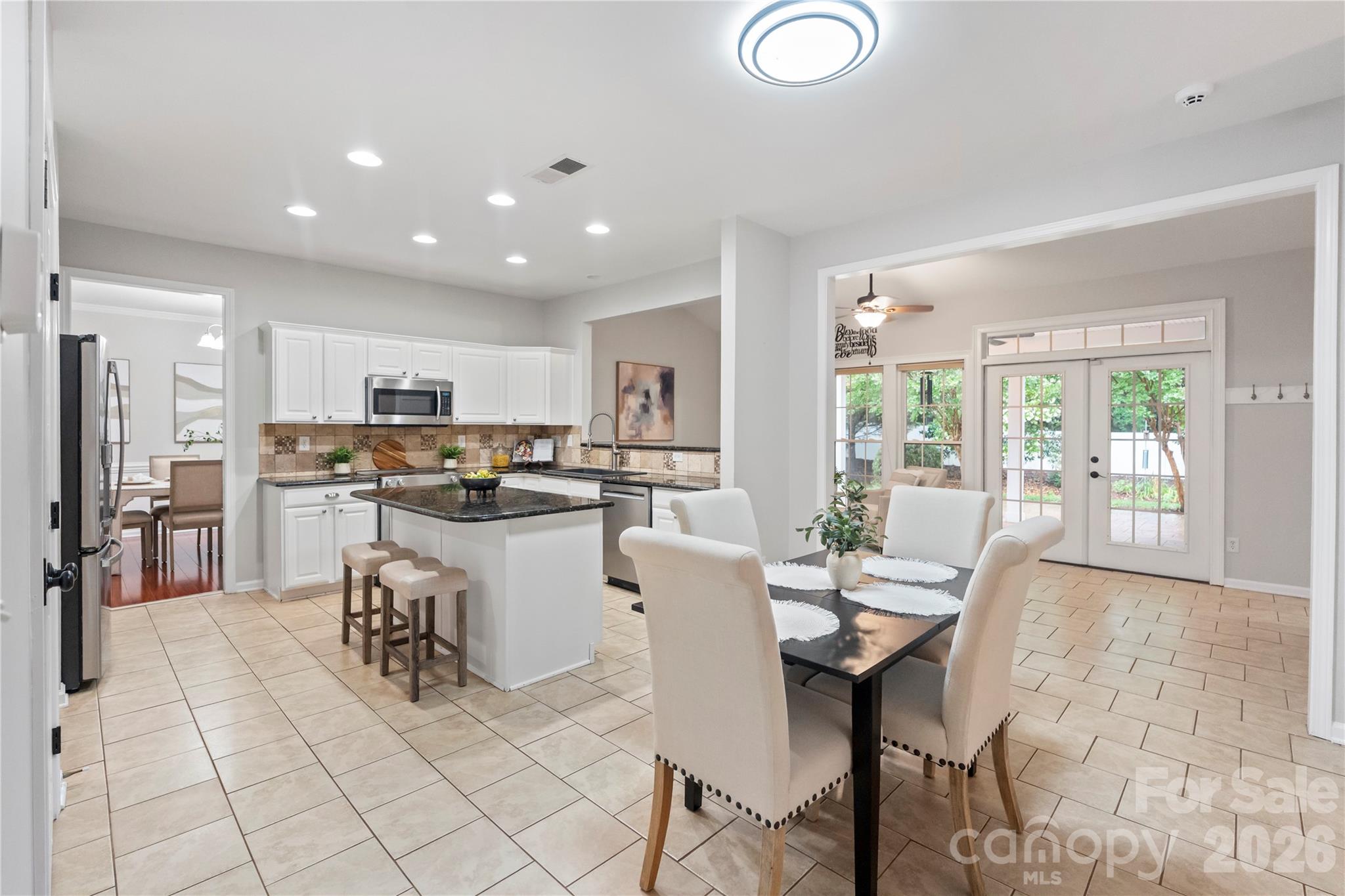 2435 Smith Cove Road — Denver