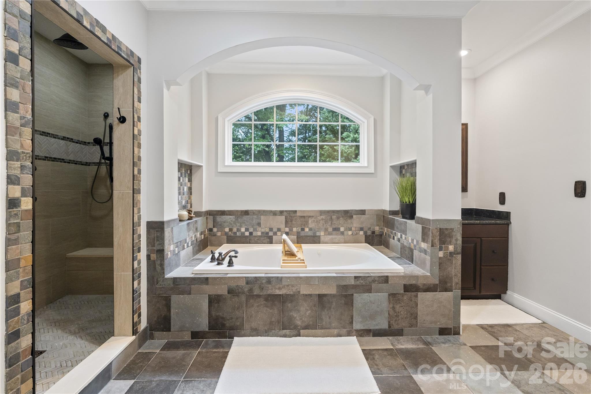 2435 Smith Cove Road — Denver