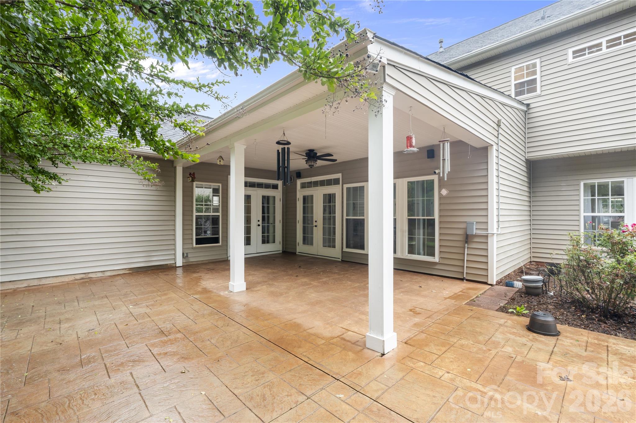 2435 Smith Cove Road — Denver