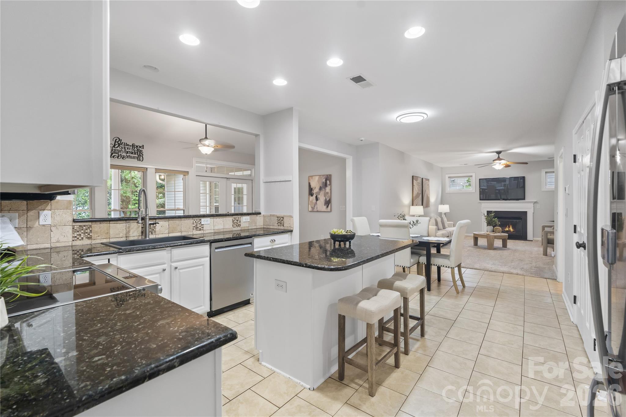 2435 Smith Cove Road — Denver