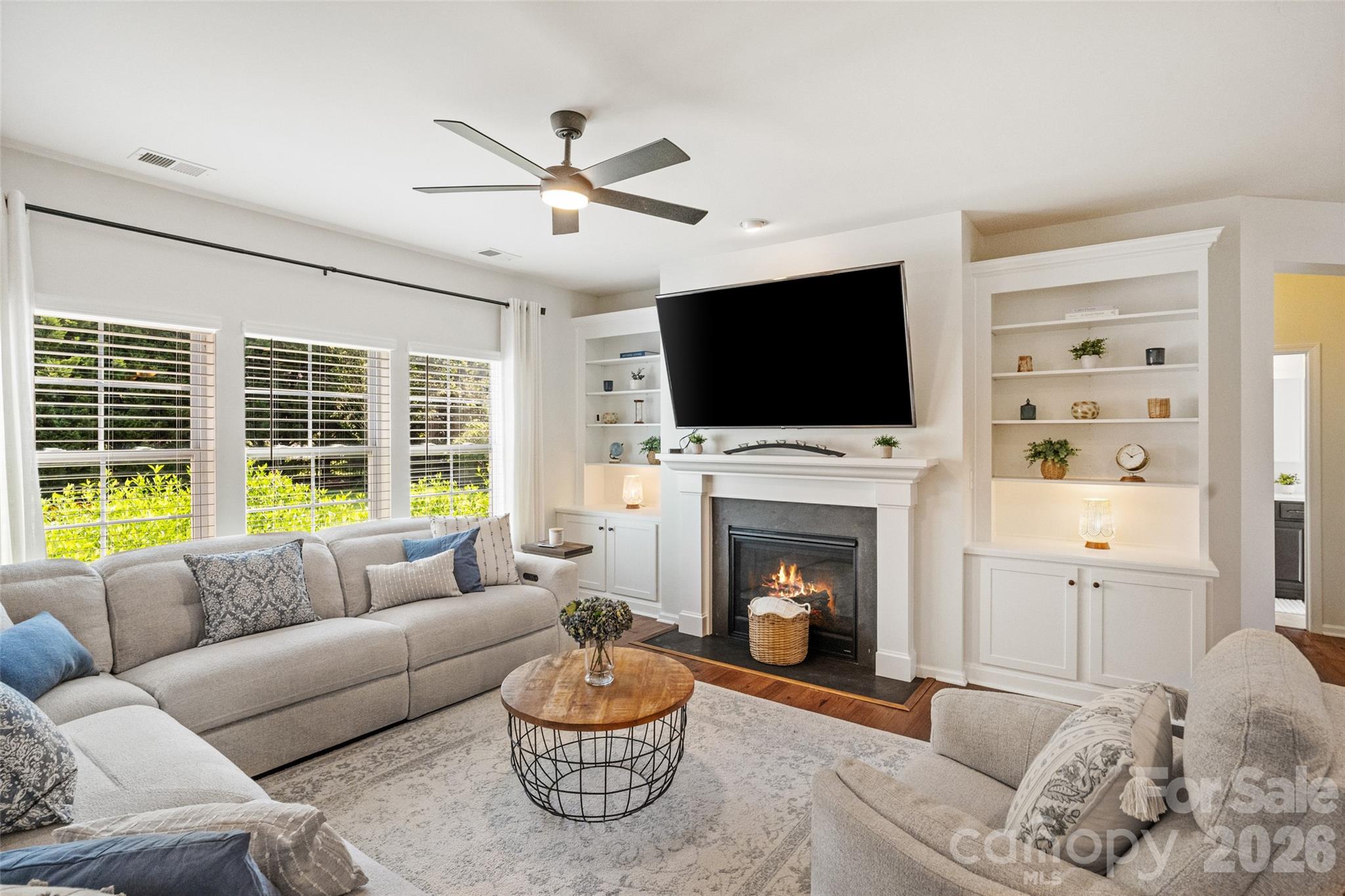 2604 Mchanna Point — Tega Cay