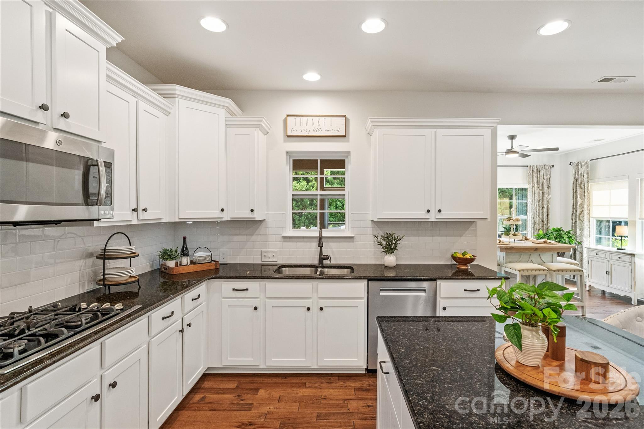 2604 Mchanna Point — Tega Cay