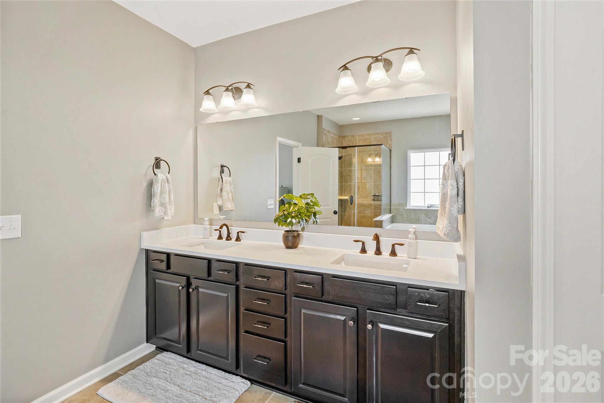 2604 Mchanna Point — Tega Cay