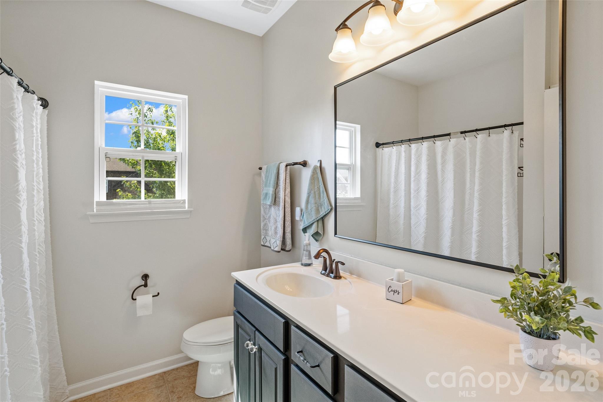 2604 Mchanna Point — Tega Cay
