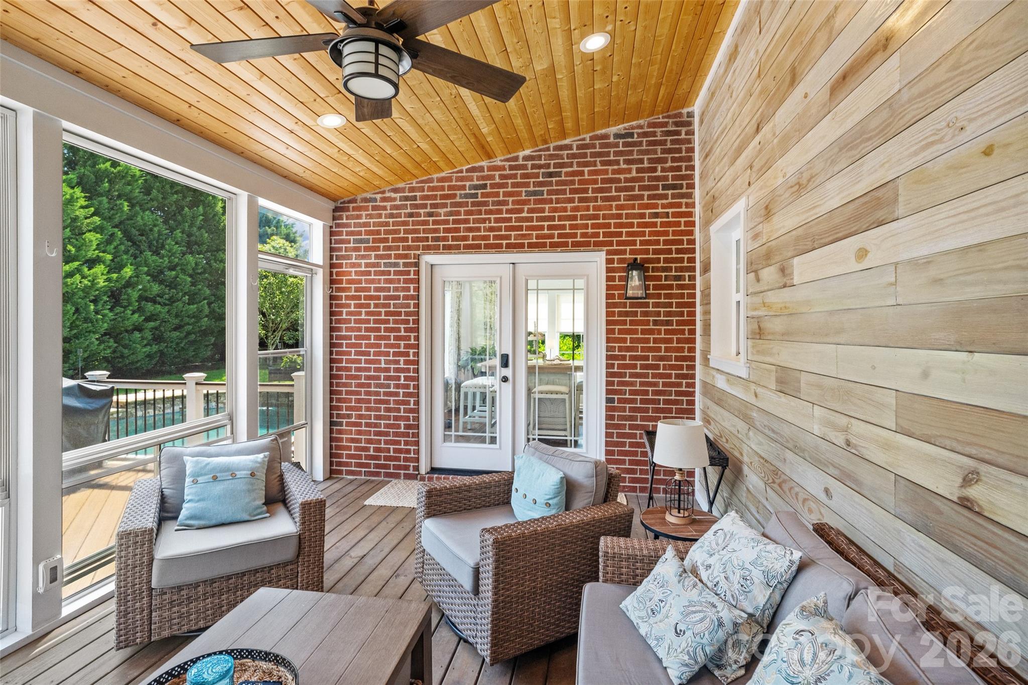 2604 Mchanna Point — Tega Cay