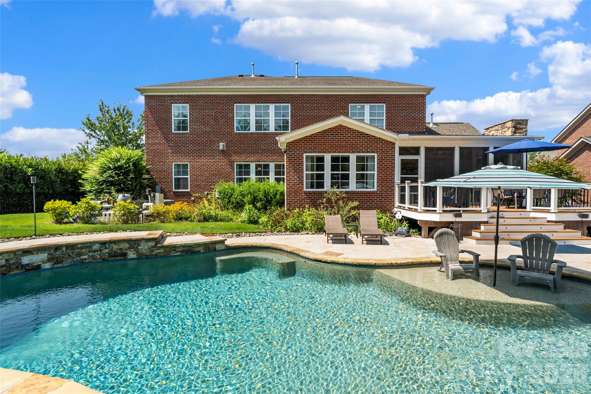 2604 Mchanna Point — Tega Cay