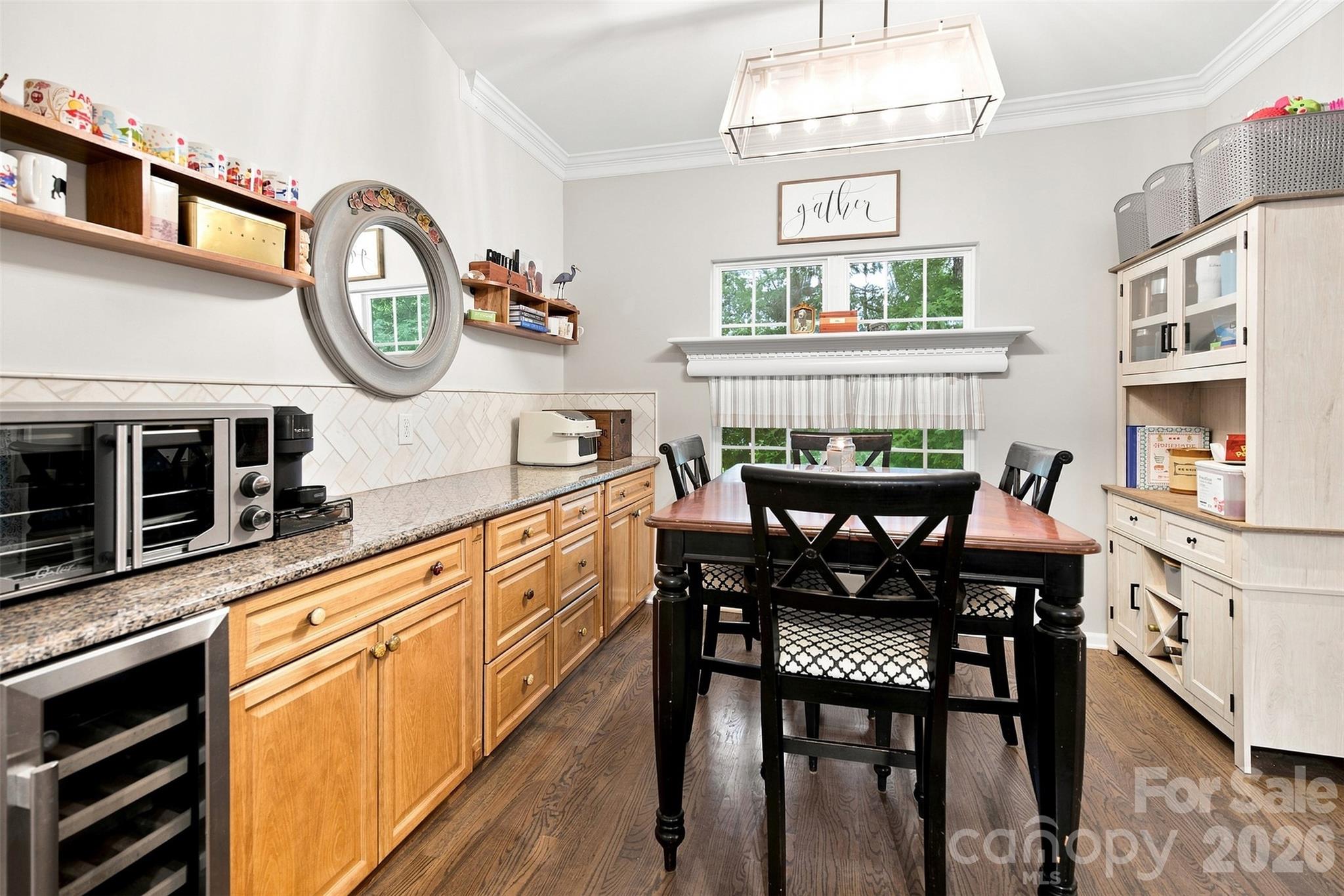 439 Glencrest Drive — Stanley