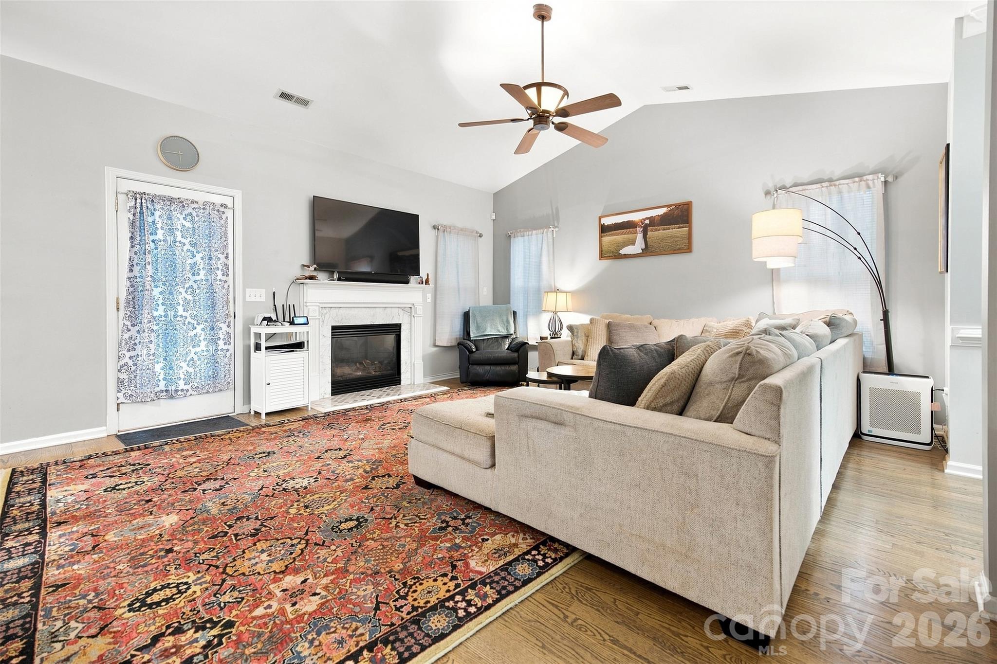 439 Glencrest Drive — Stanley