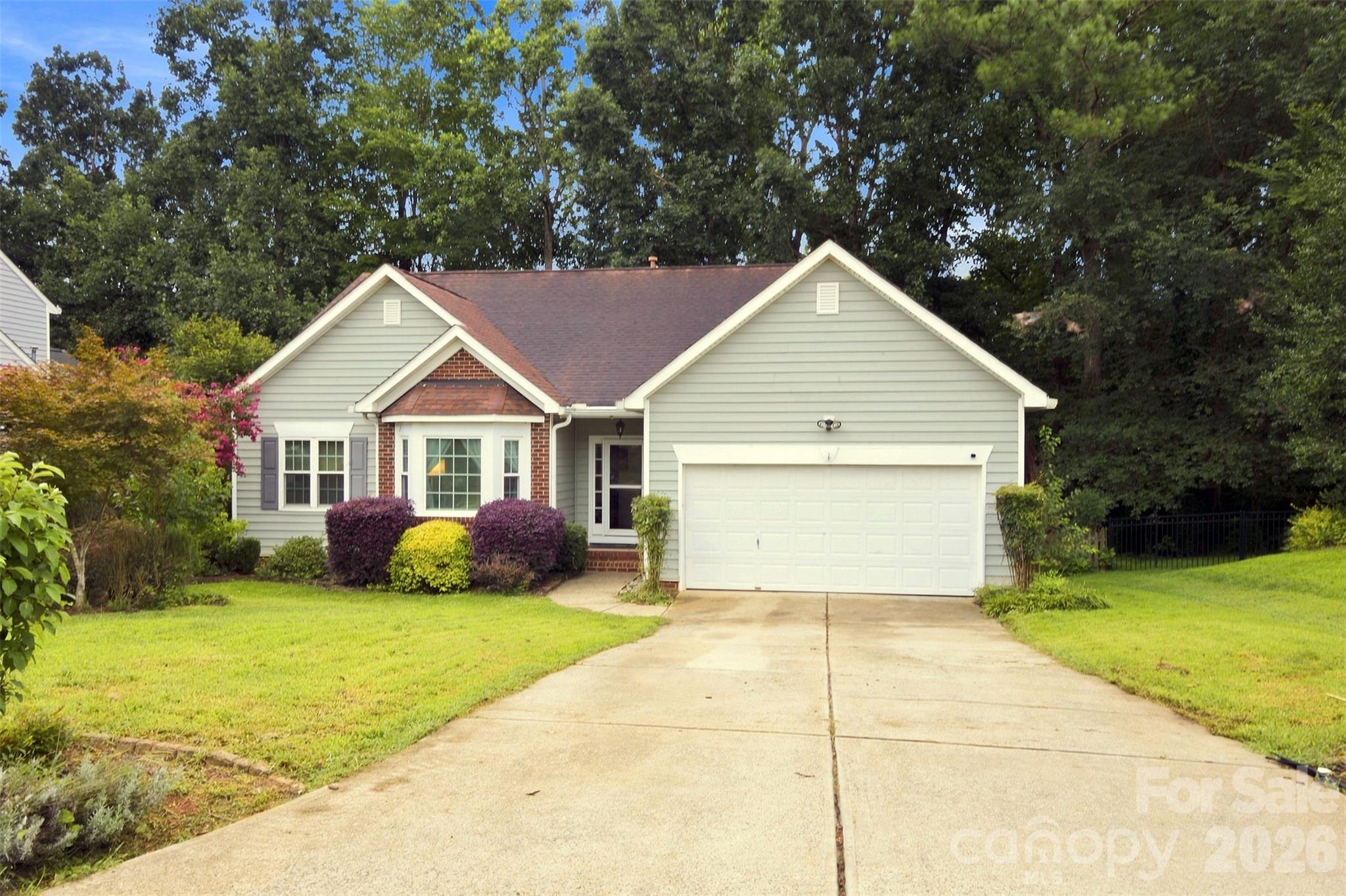 439 Glencrest Drive — Stanley