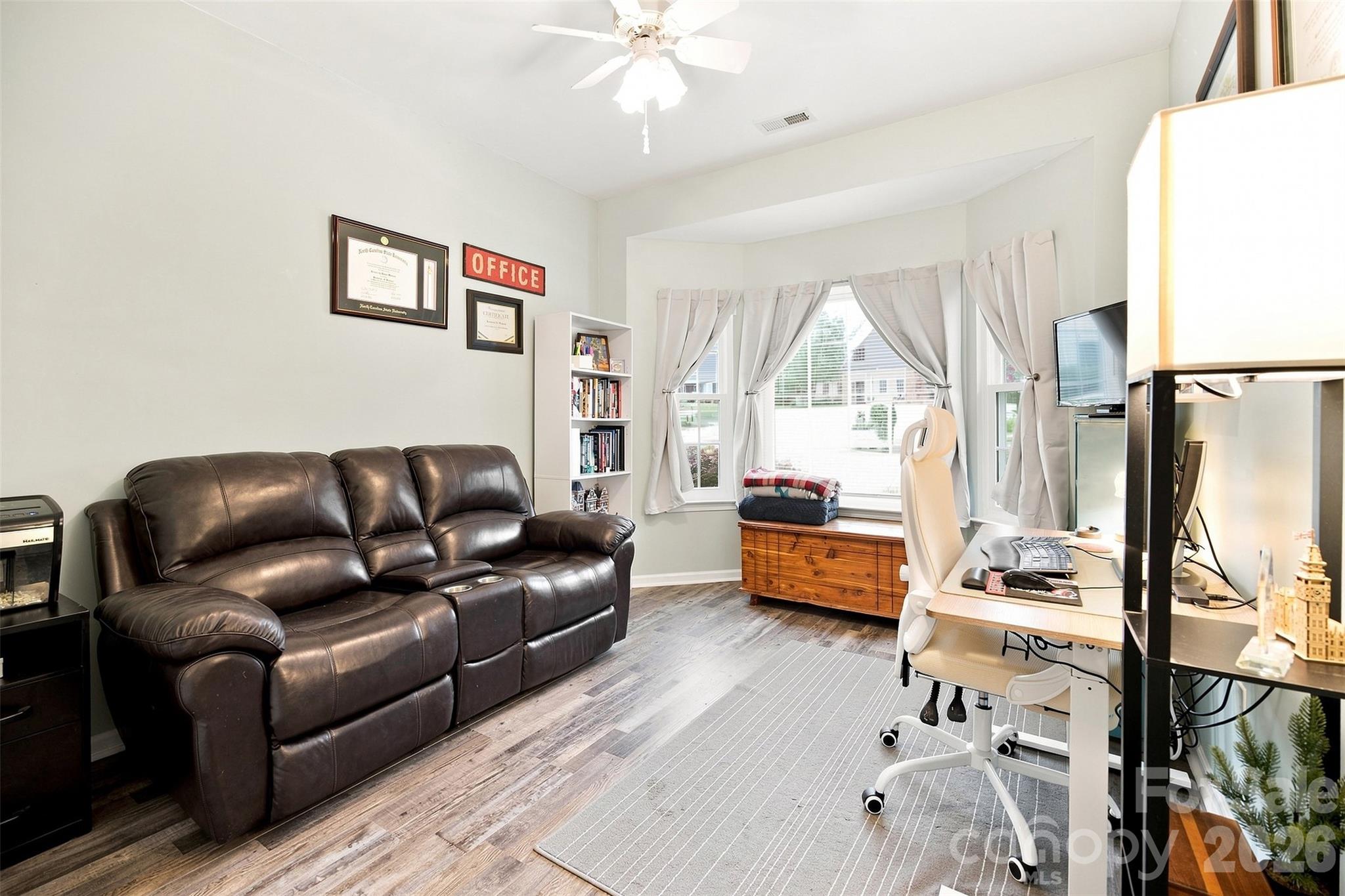439 Glencrest Drive — Stanley