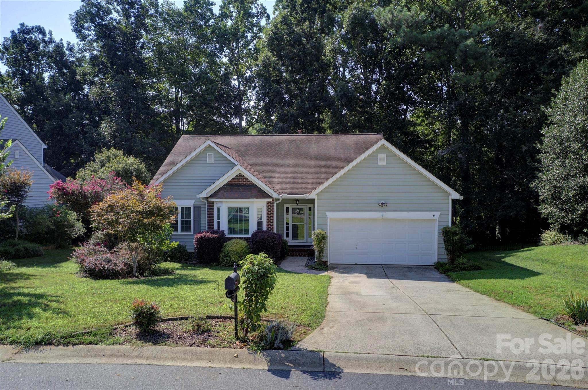 439 Glencrest Drive — Stanley