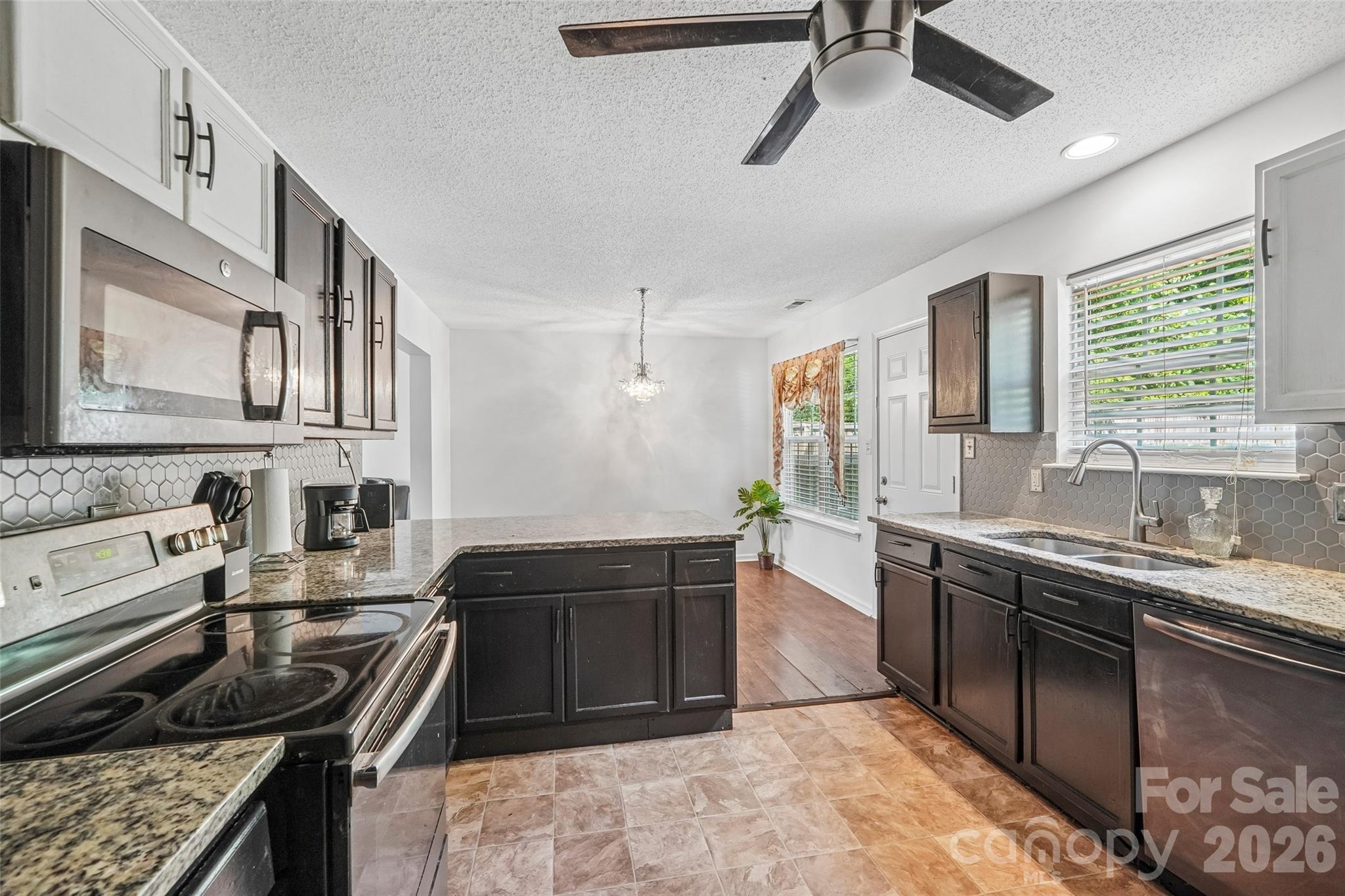 4926 Elizabeth Road — Charlotte