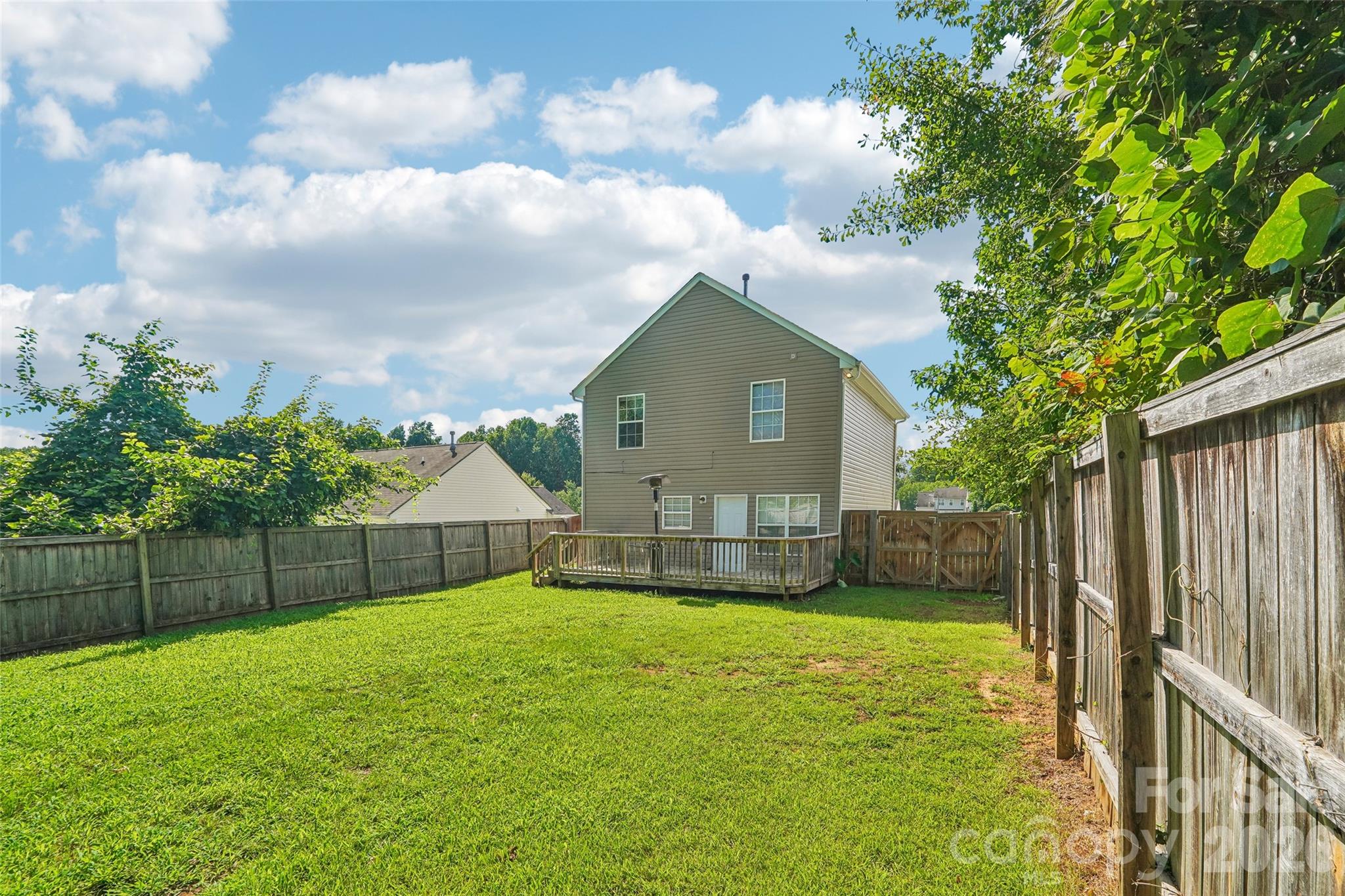 4926 Elizabeth Road — Charlotte