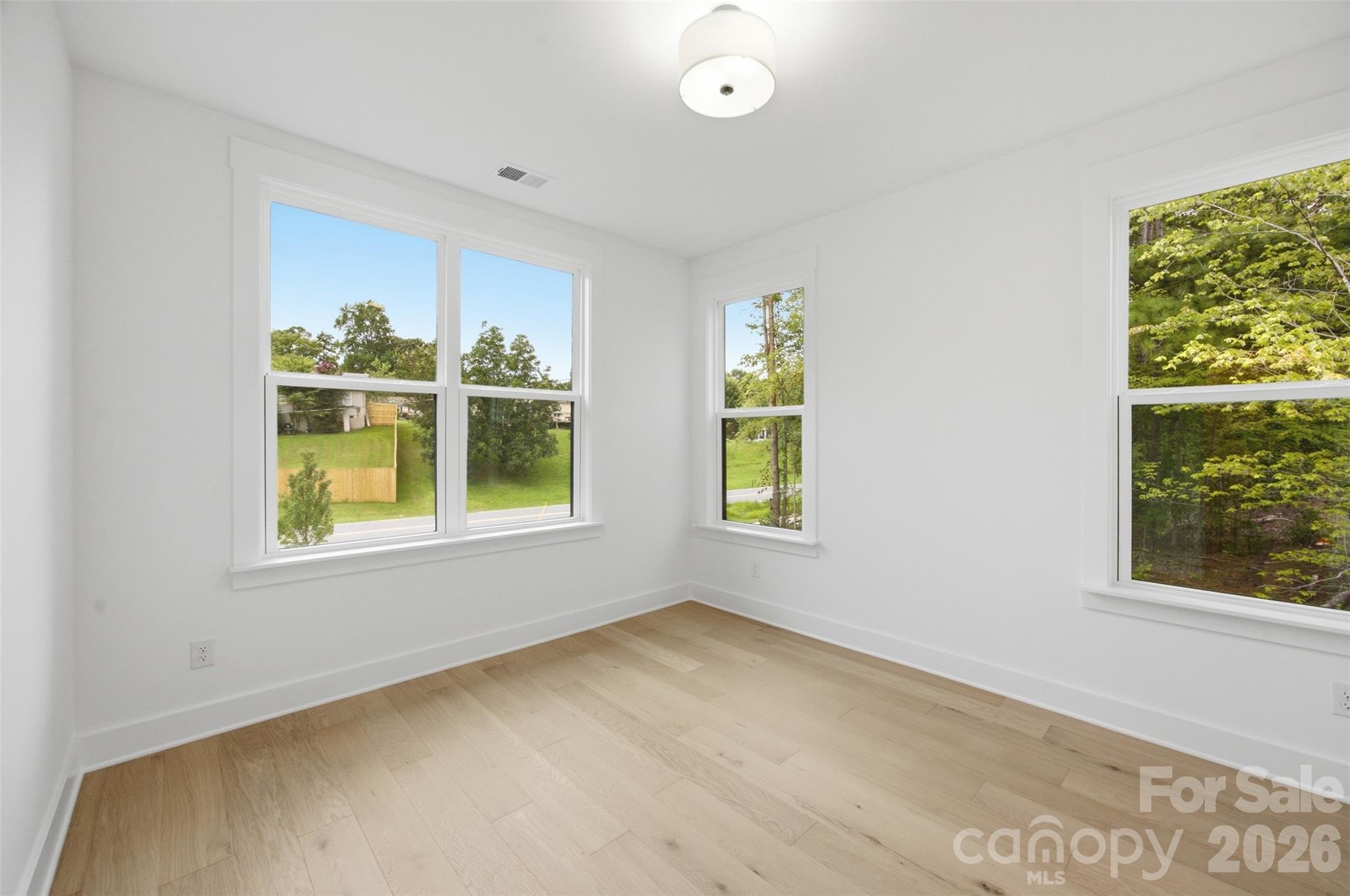 135 Parkdale Drive — Belmont