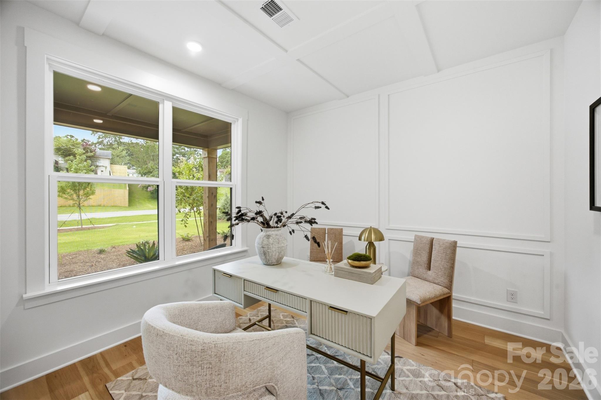 135 Parkdale Drive — Belmont