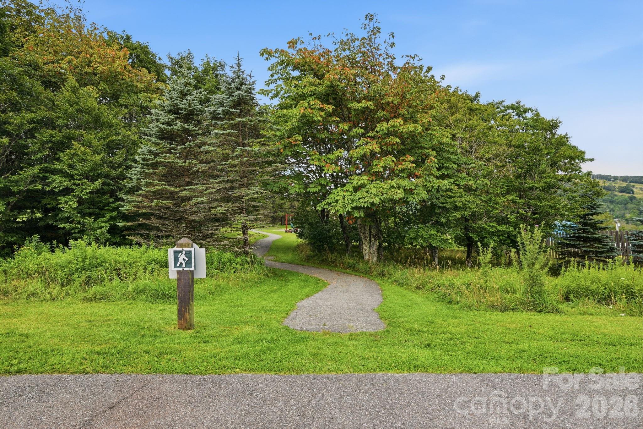 301 Pinnacle Inn Road #2116 — Beech Mountain