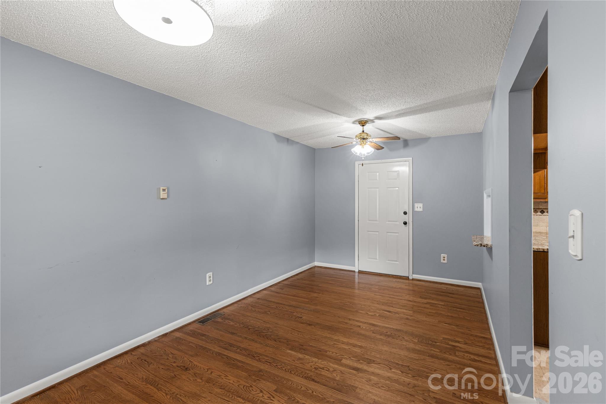 1575 Lincoln Road — York