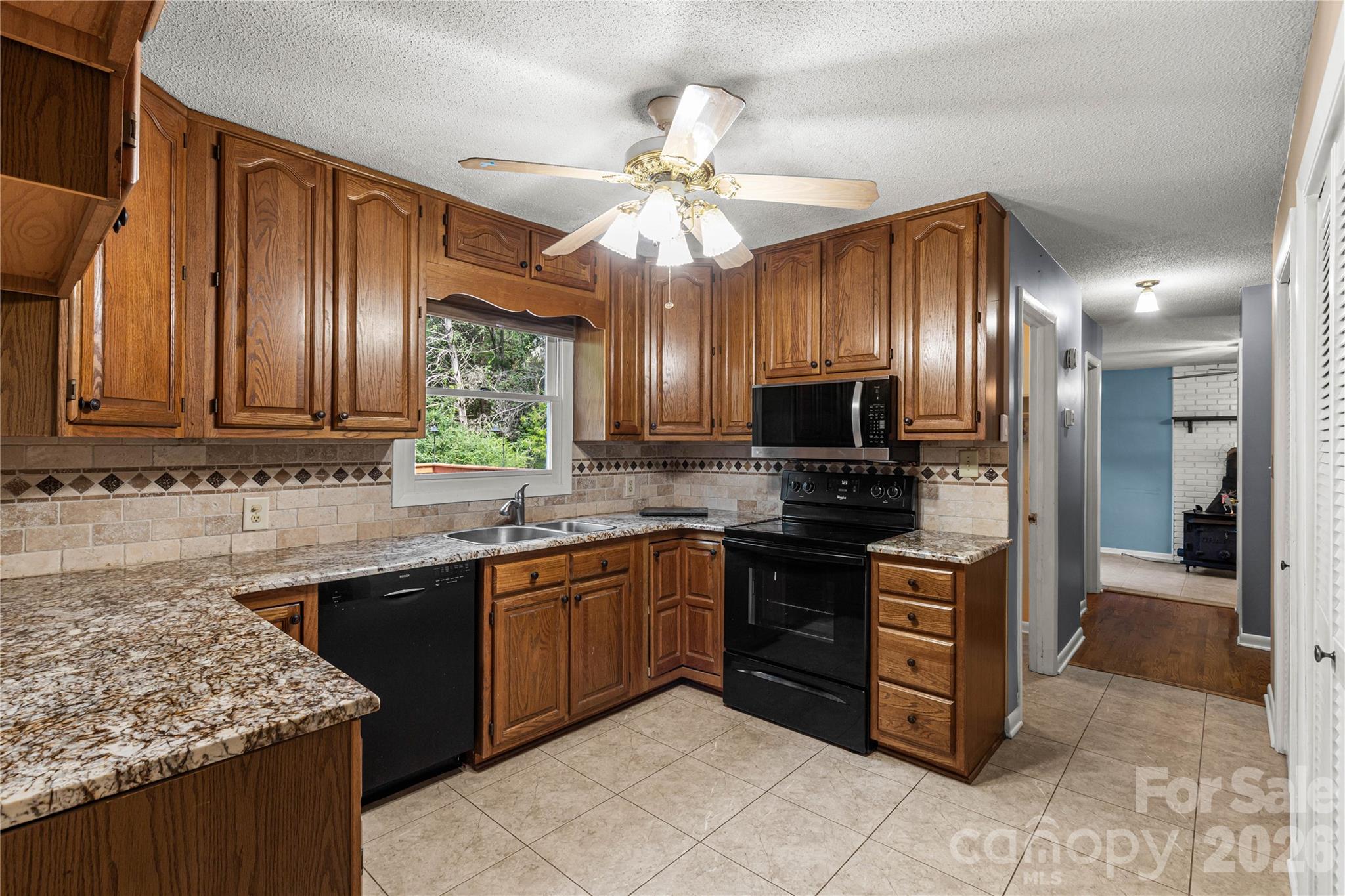 1575 Lincoln Road — York