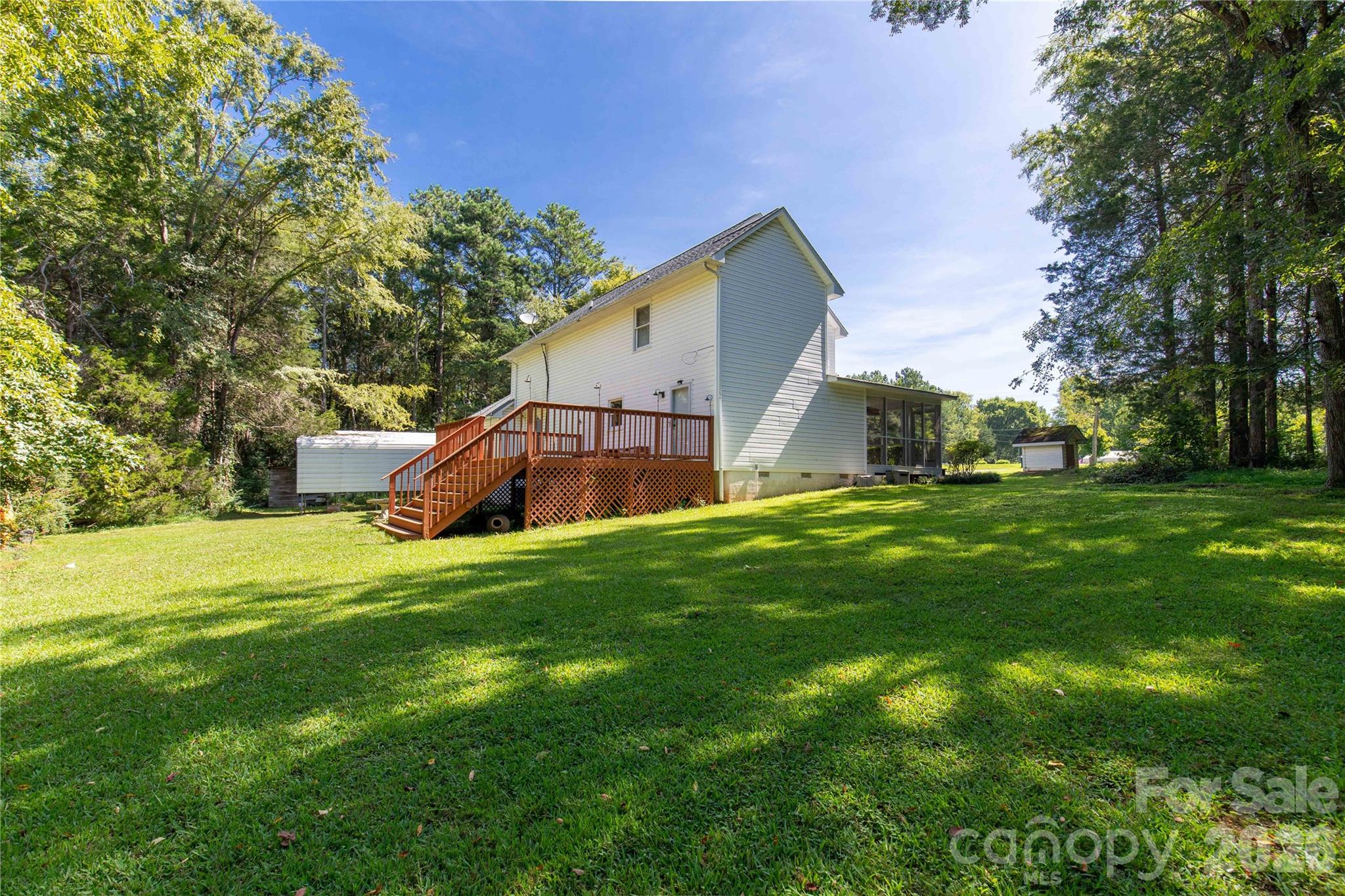 1575 Lincoln Road — York