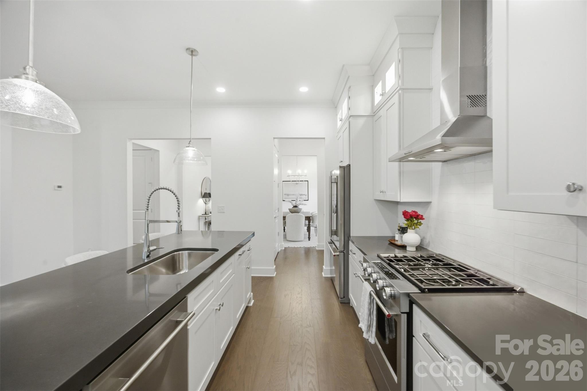 205 Parkdale Drive — Belmont