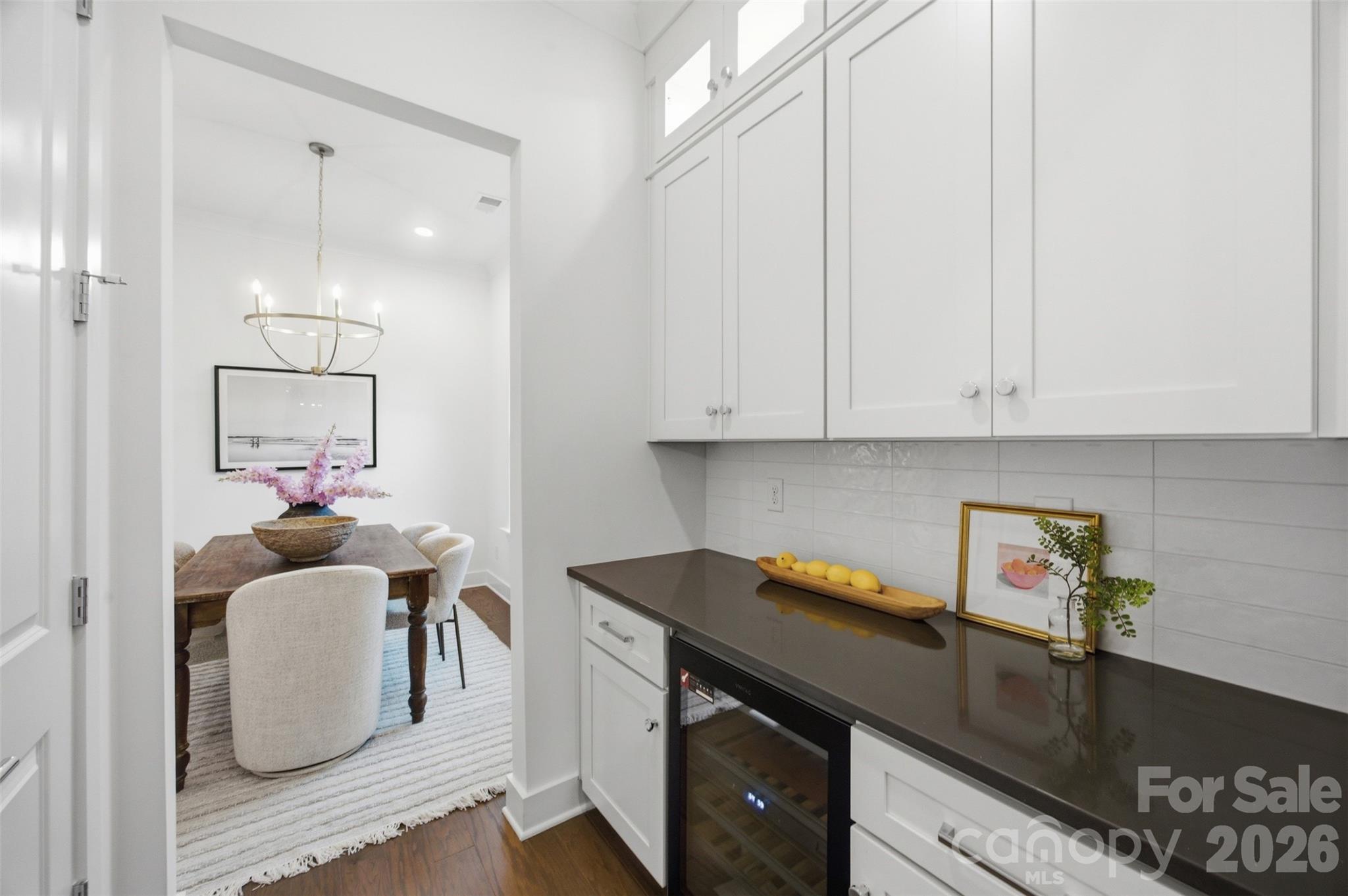 205 Parkdale Drive — Belmont