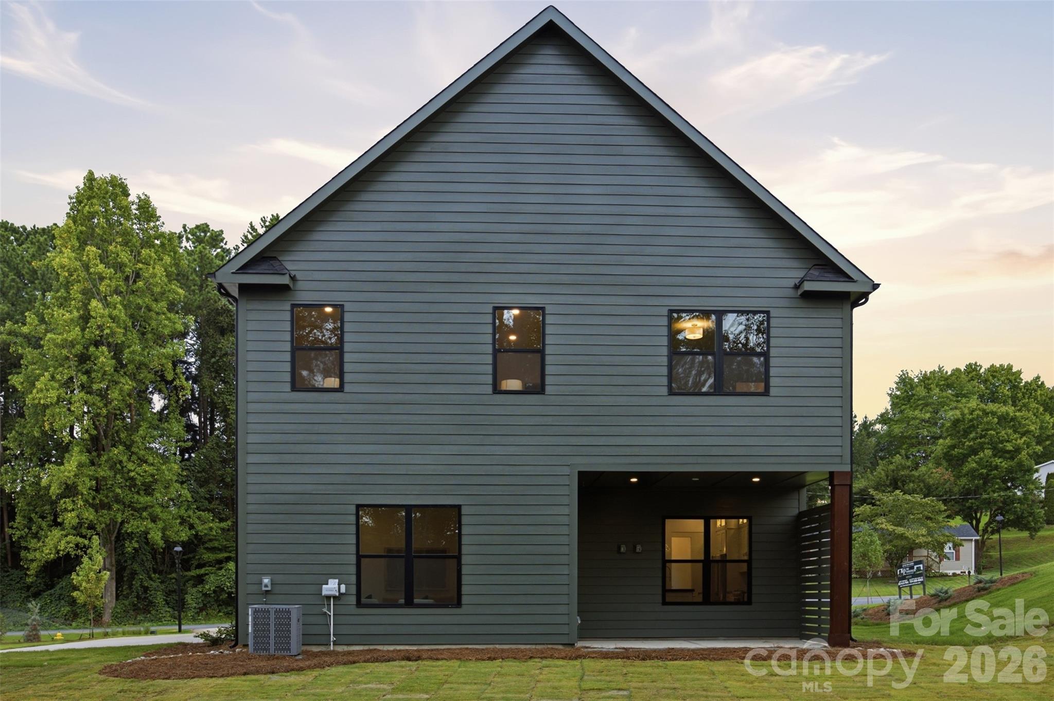205 Parkdale Drive — Belmont