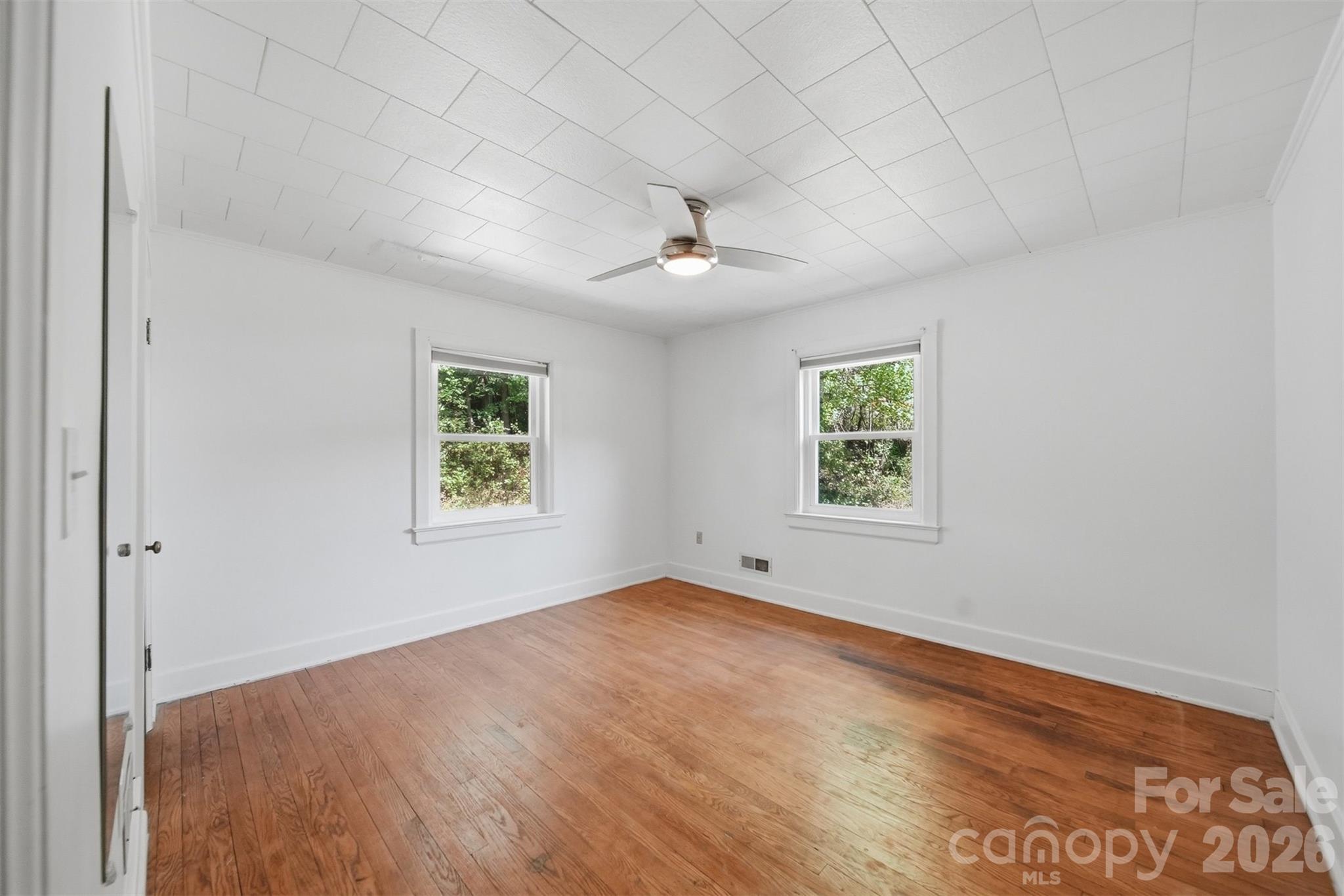 1822 Blowing Rock Boulevard — Lenoir