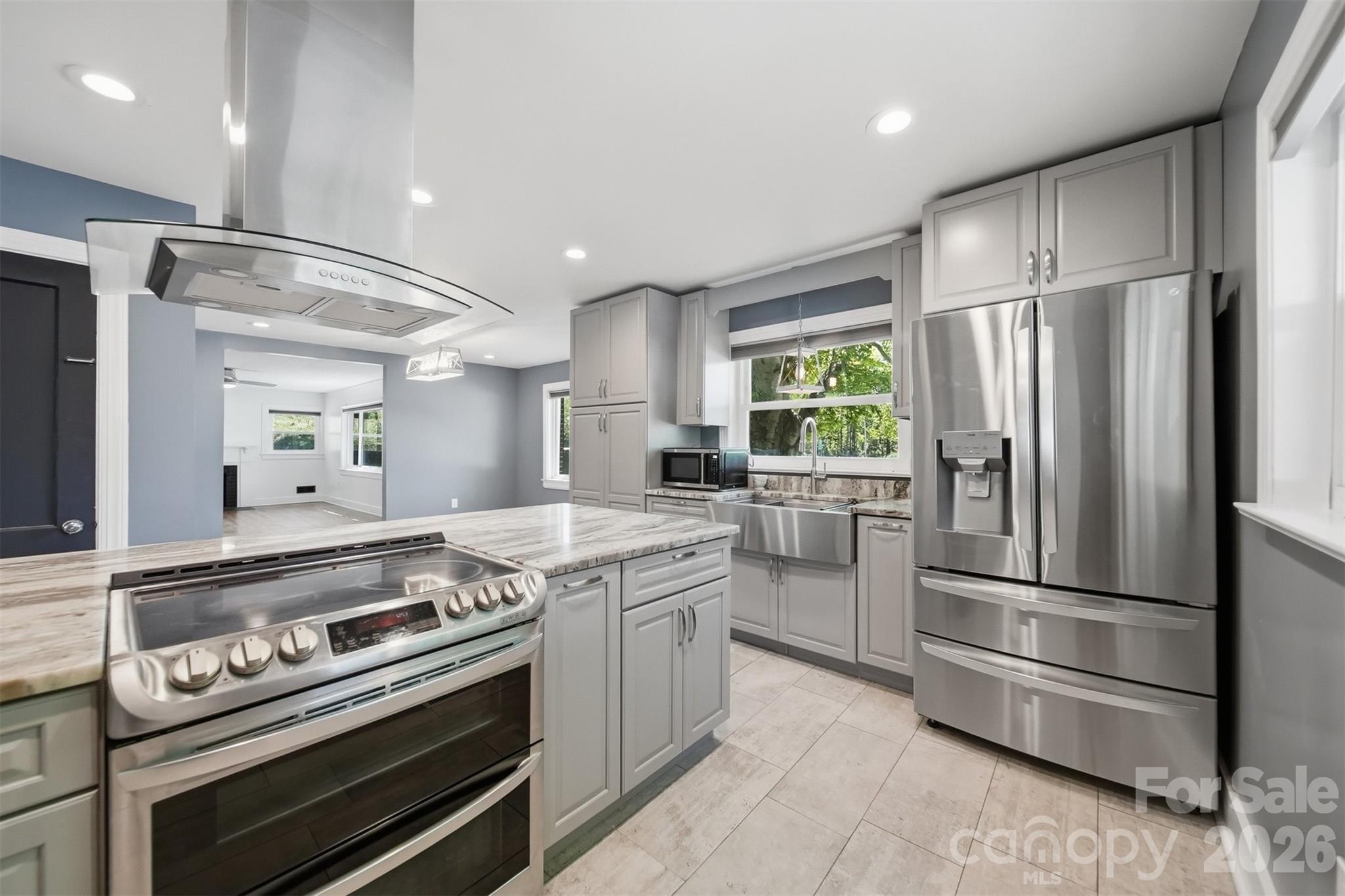 1822 Blowing Rock Boulevard — Lenoir