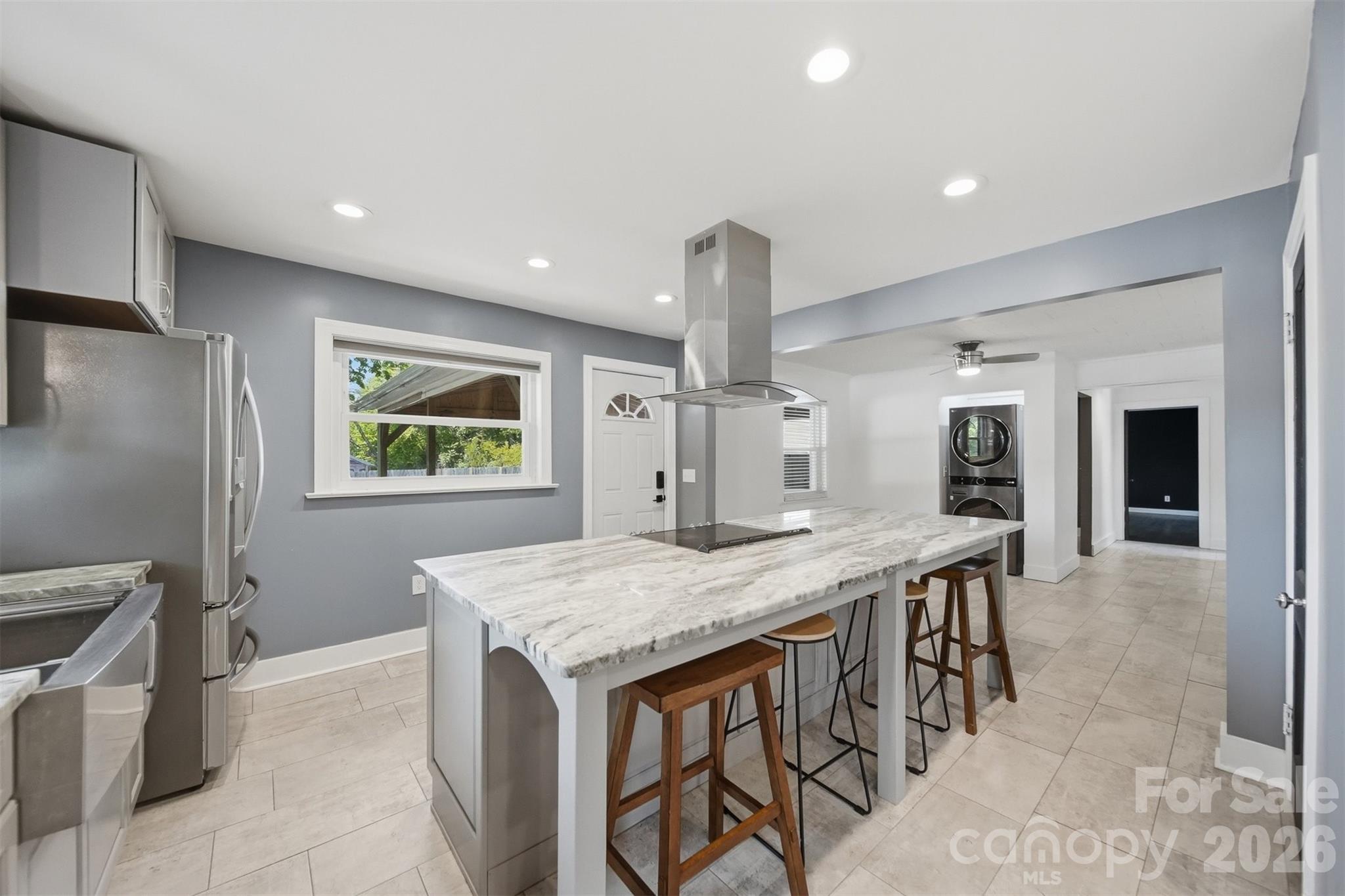 1822 Blowing Rock Boulevard — Lenoir