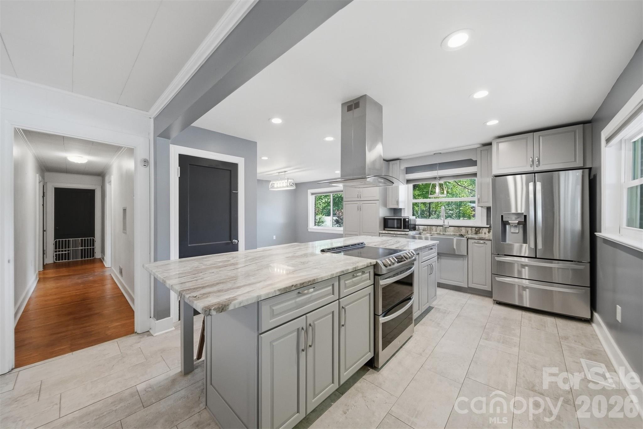 1822 Blowing Rock Boulevard — Lenoir