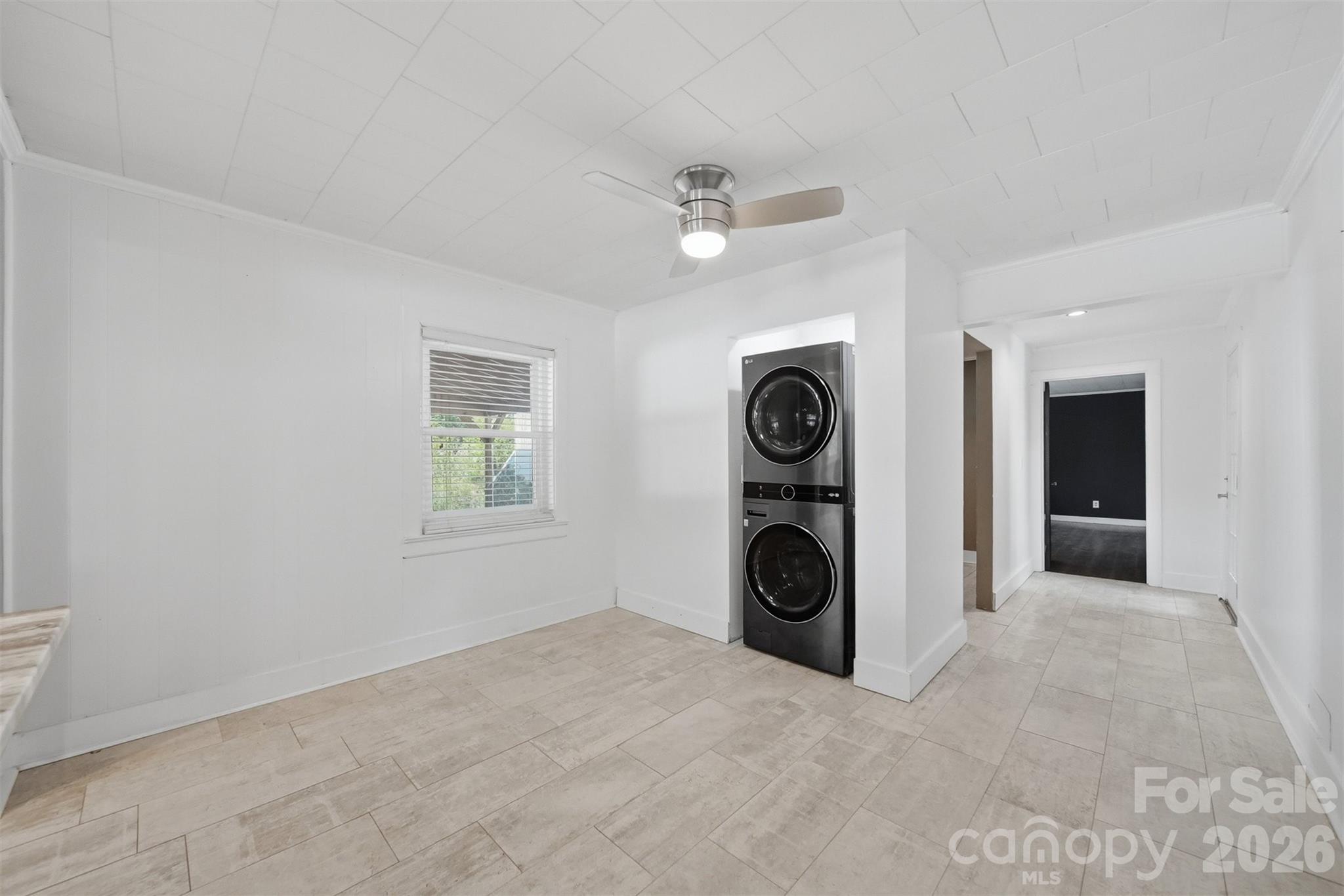 1822 Blowing Rock Boulevard — Lenoir