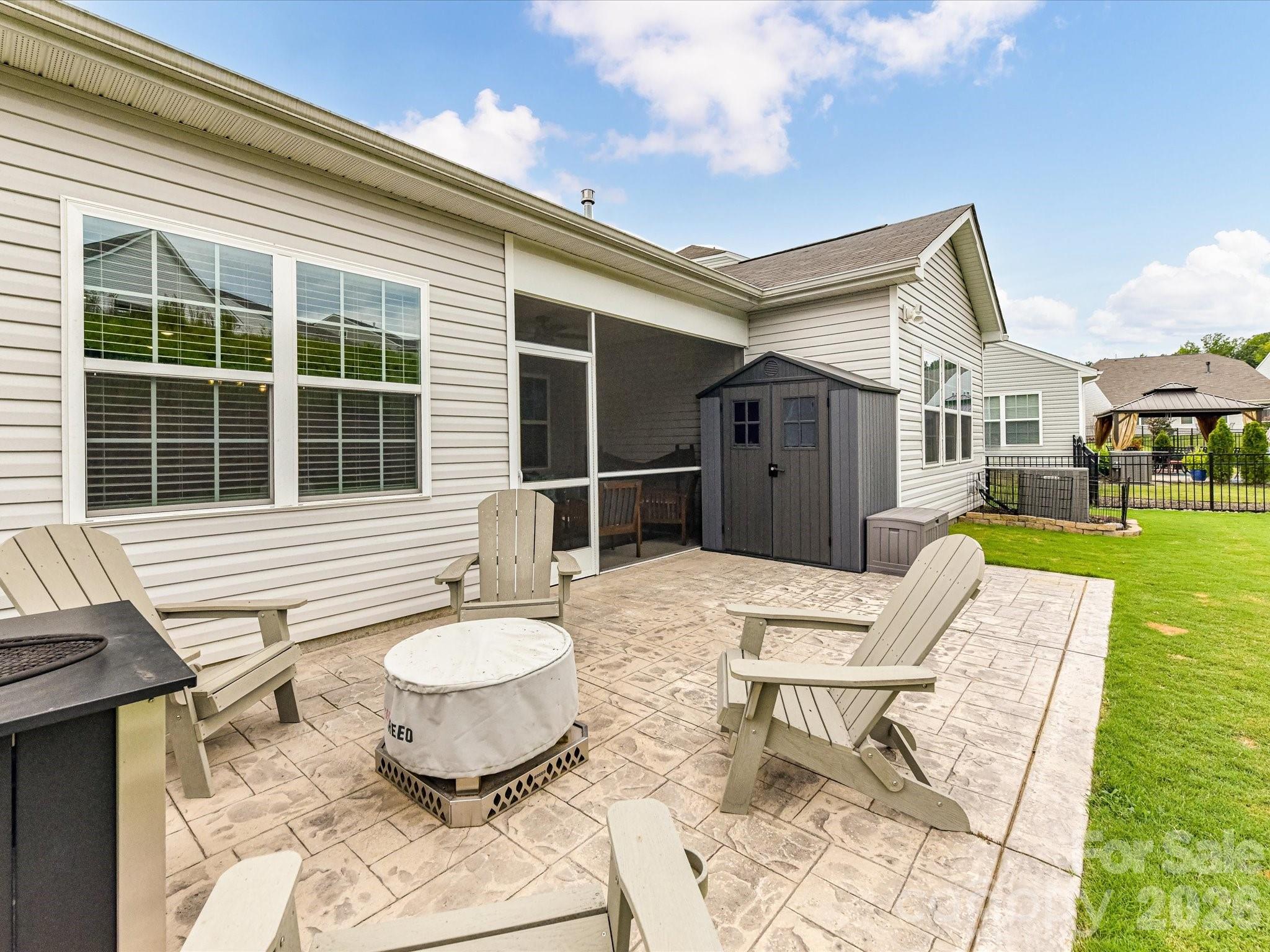 209 Kennerly Center Drive — Mooresville