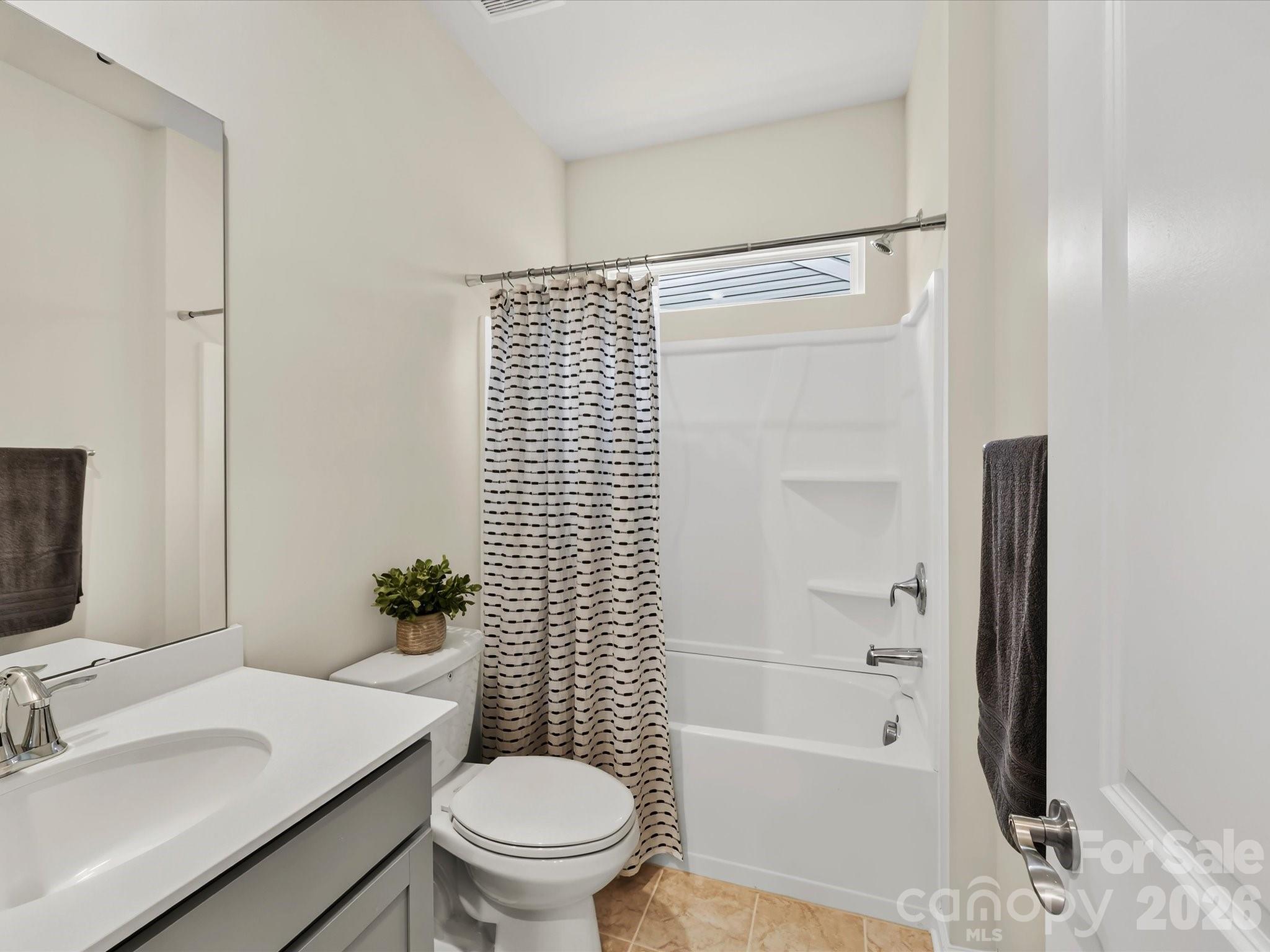 209 Kennerly Center Drive — Mooresville