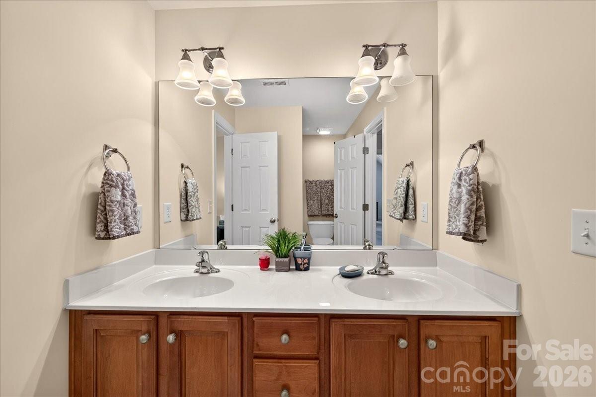 16725 Hammock Creek Place — Charlotte