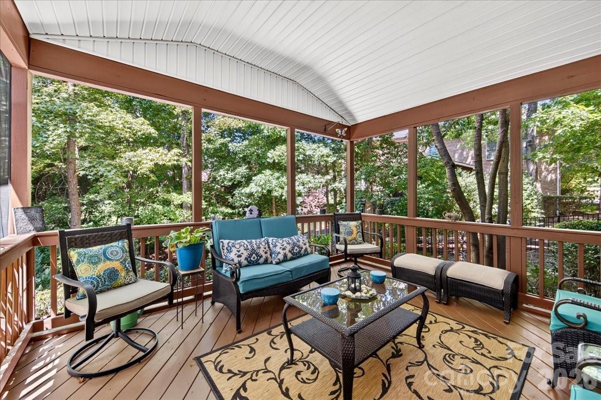 16725 Hammock Creek Place — Charlotte