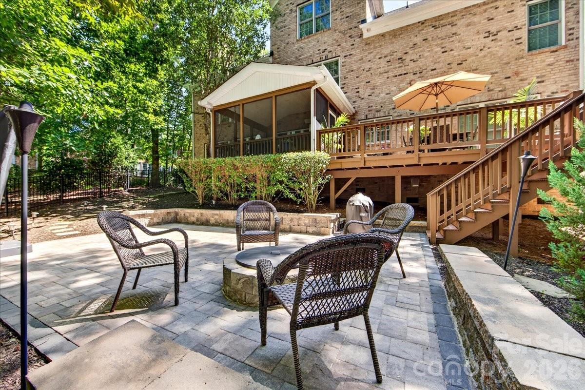 16725 Hammock Creek Place — Charlotte