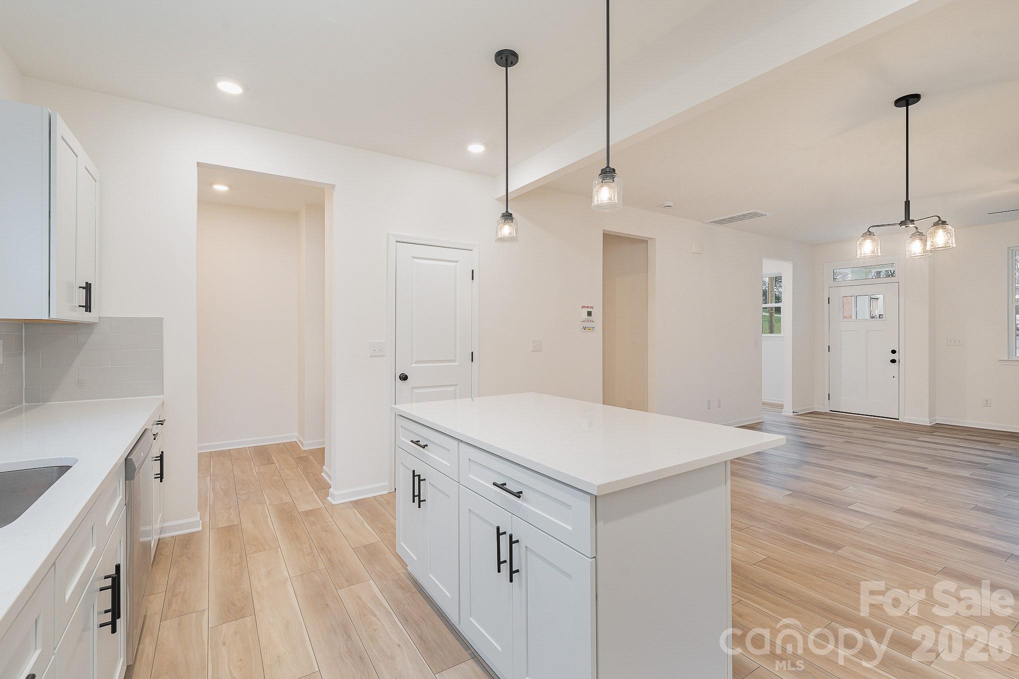 2017 Bishop Madison Lane #7 — Charlotte