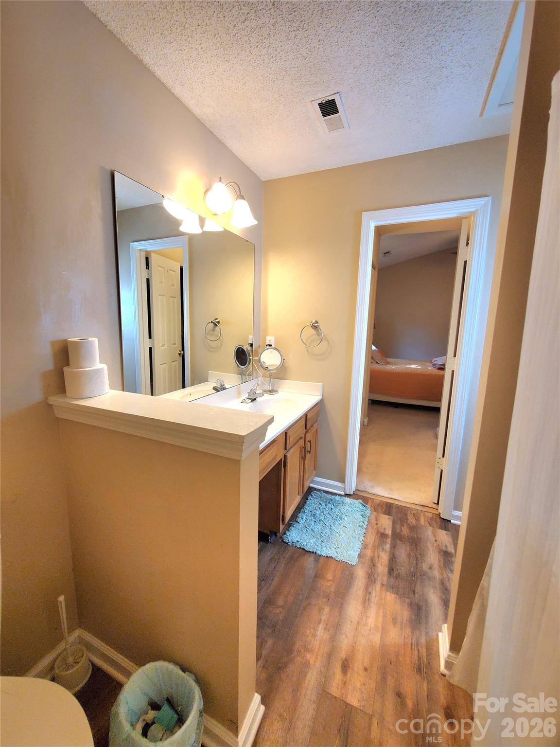 3840 Mosscroft Lane — Charlotte
