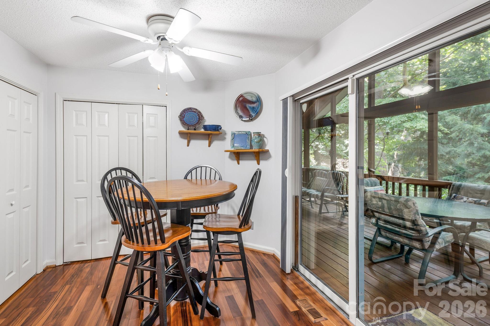 31 Hillcreek Drive — Asheville