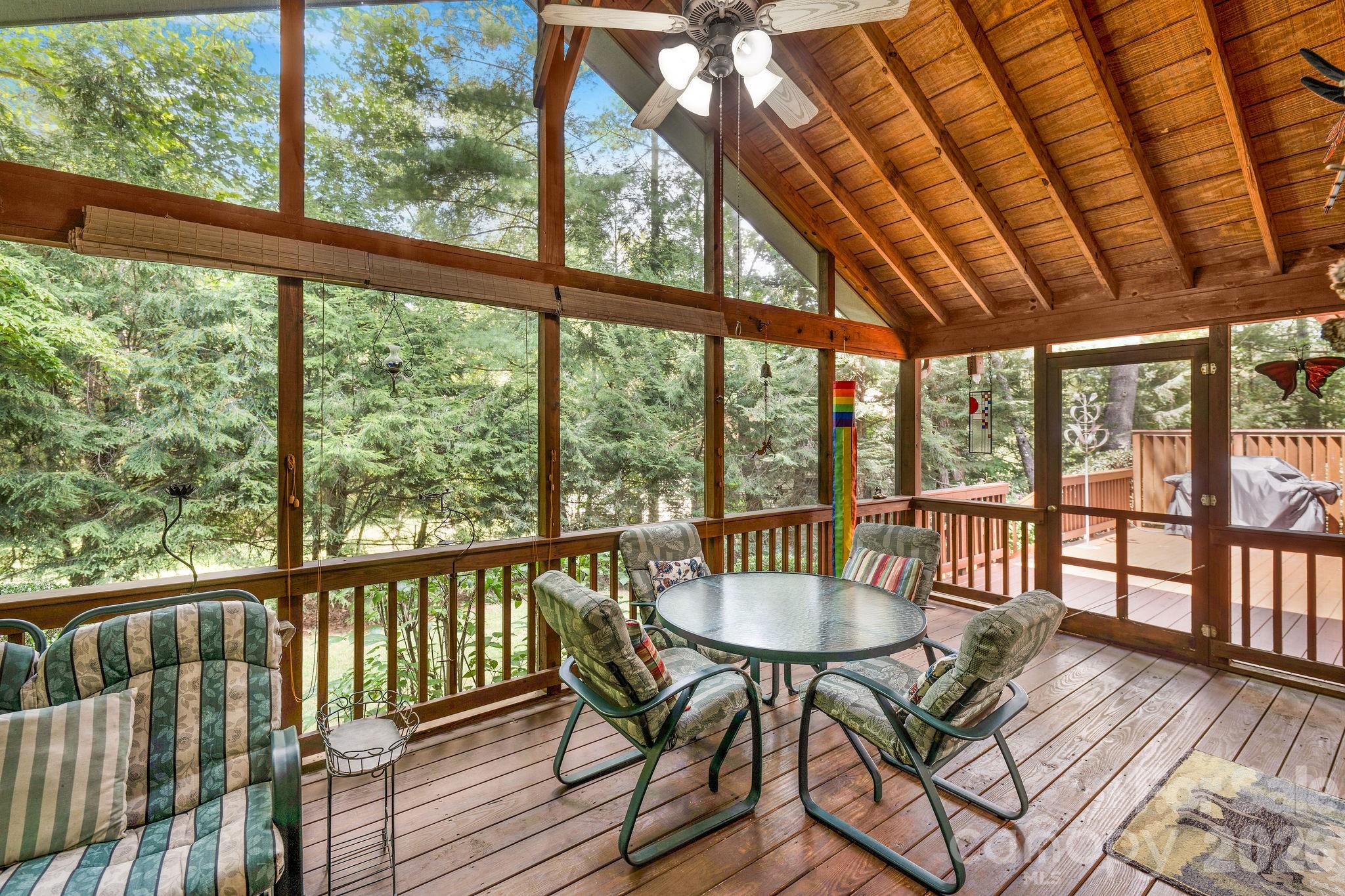 31 Hillcreek Drive — Asheville