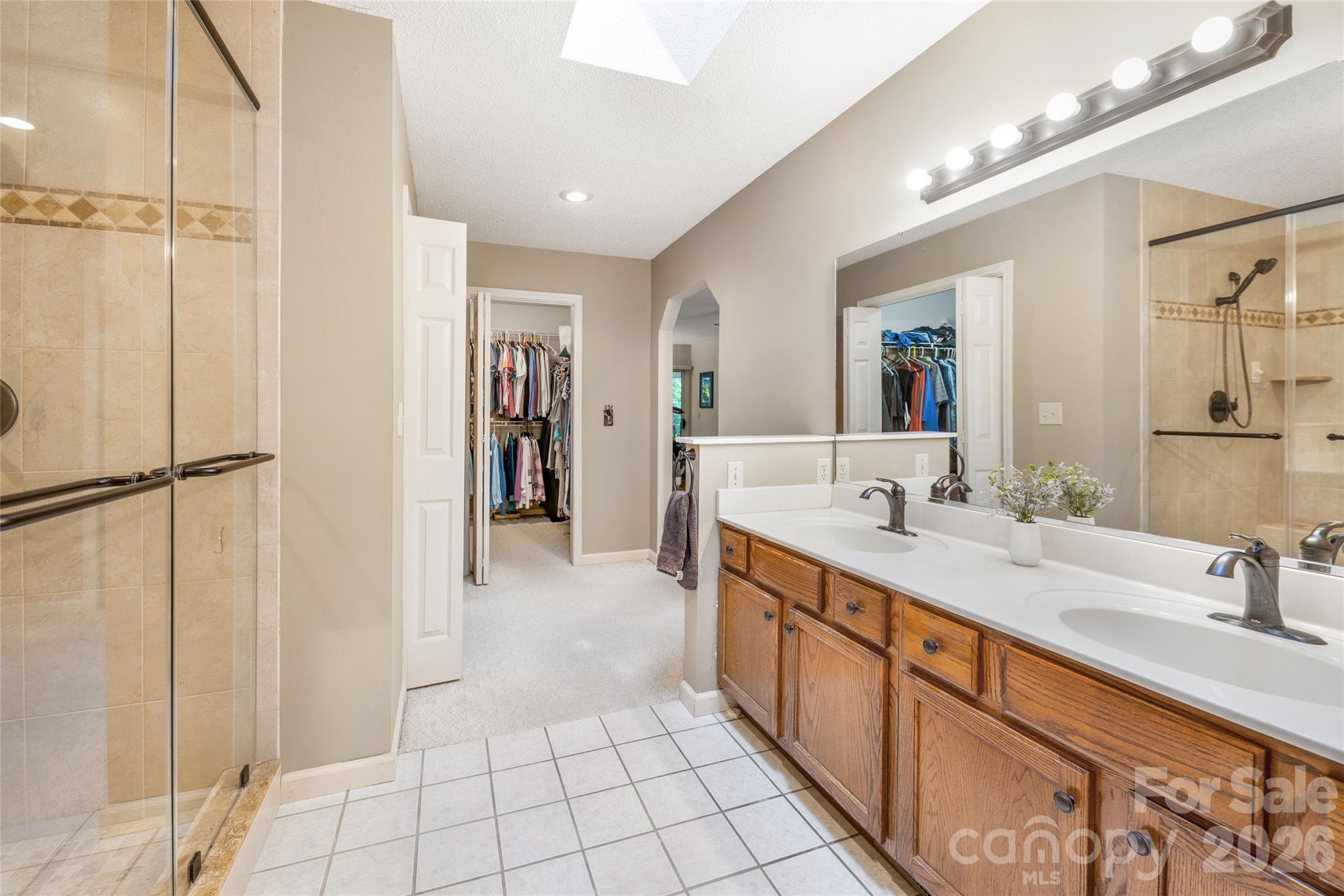 31 Hillcreek Drive — Asheville
