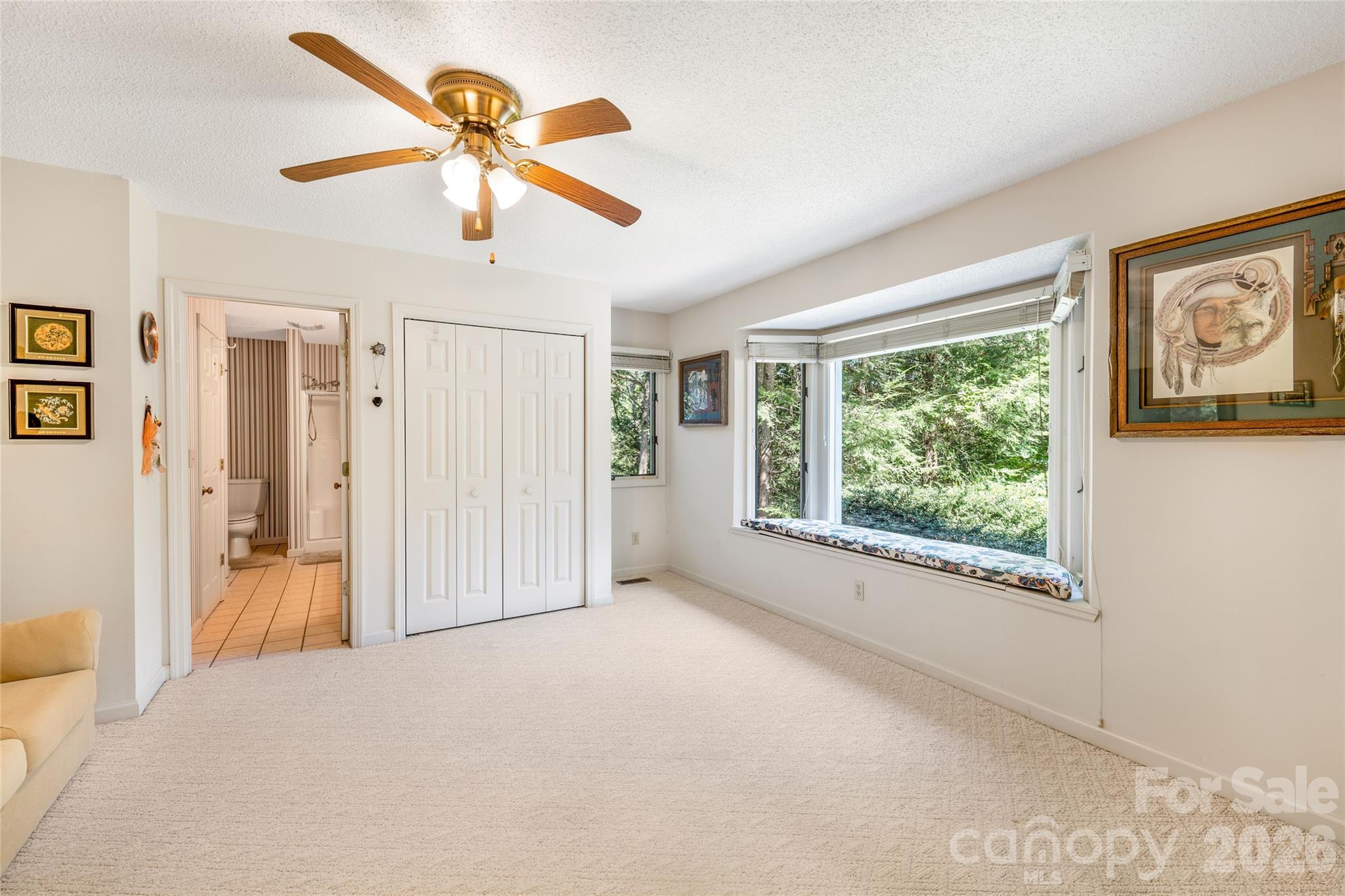 31 Hillcreek Drive — Asheville
