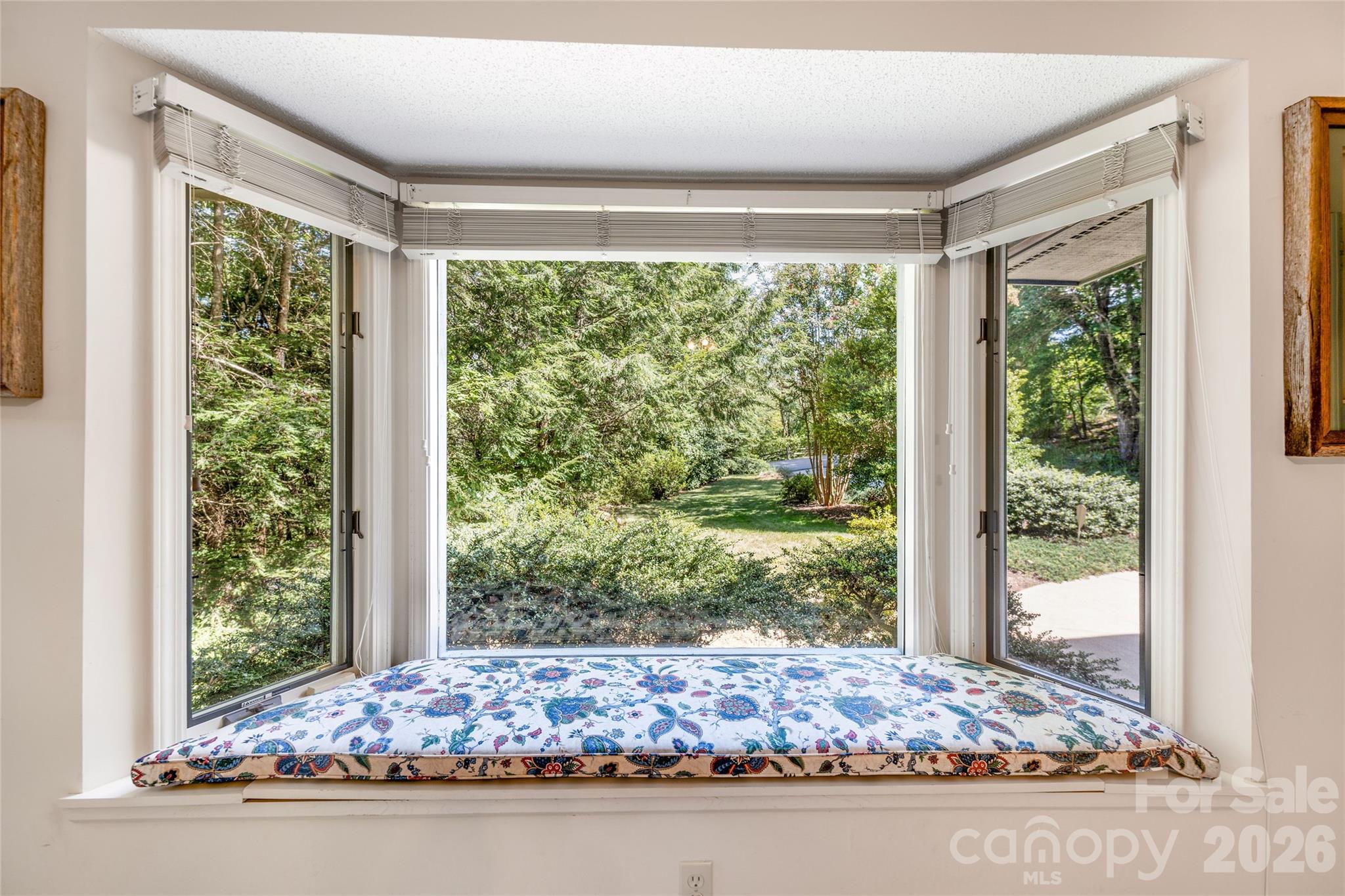 31 Hillcreek Drive — Asheville