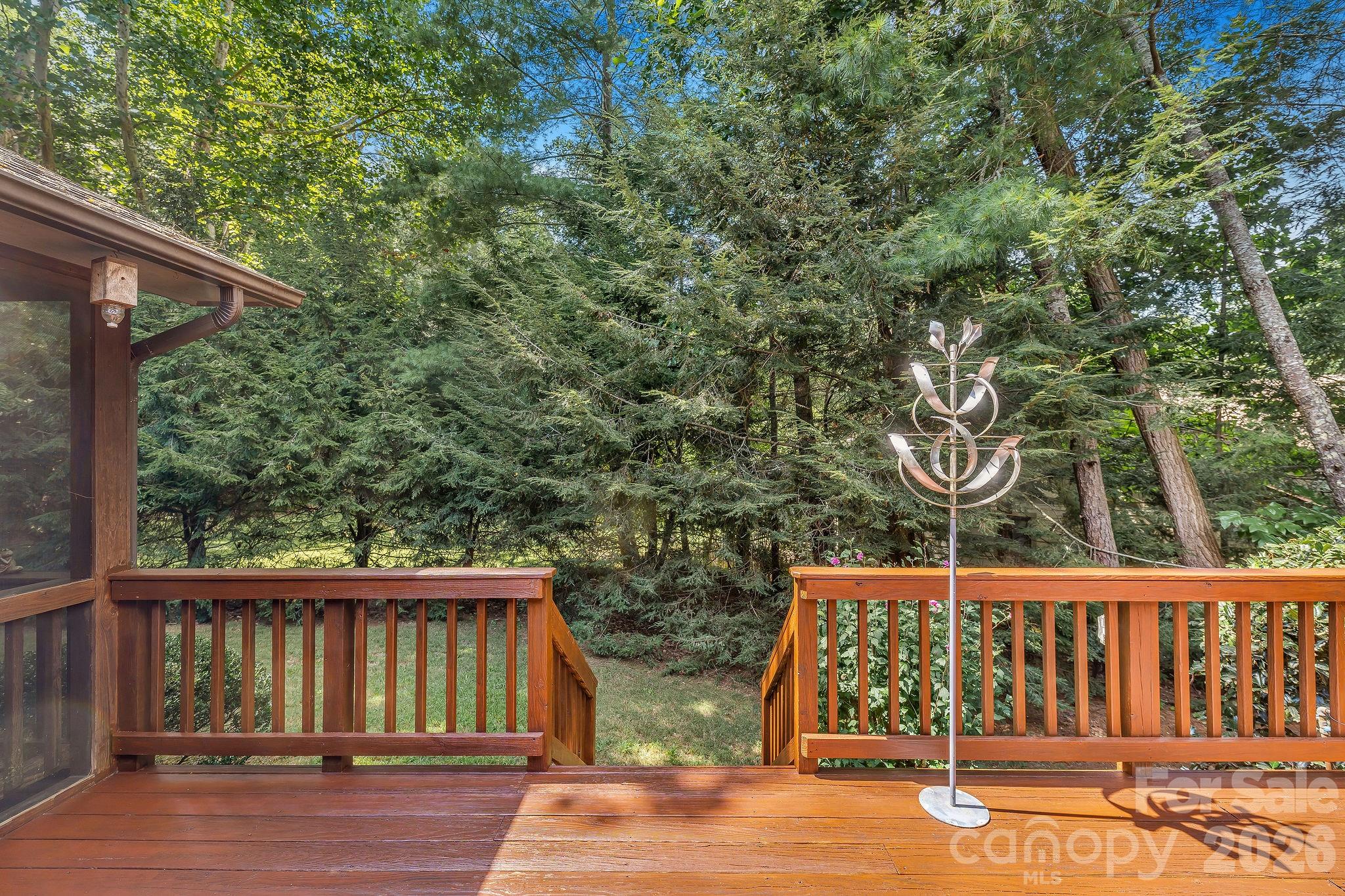 31 Hillcreek Drive — Asheville