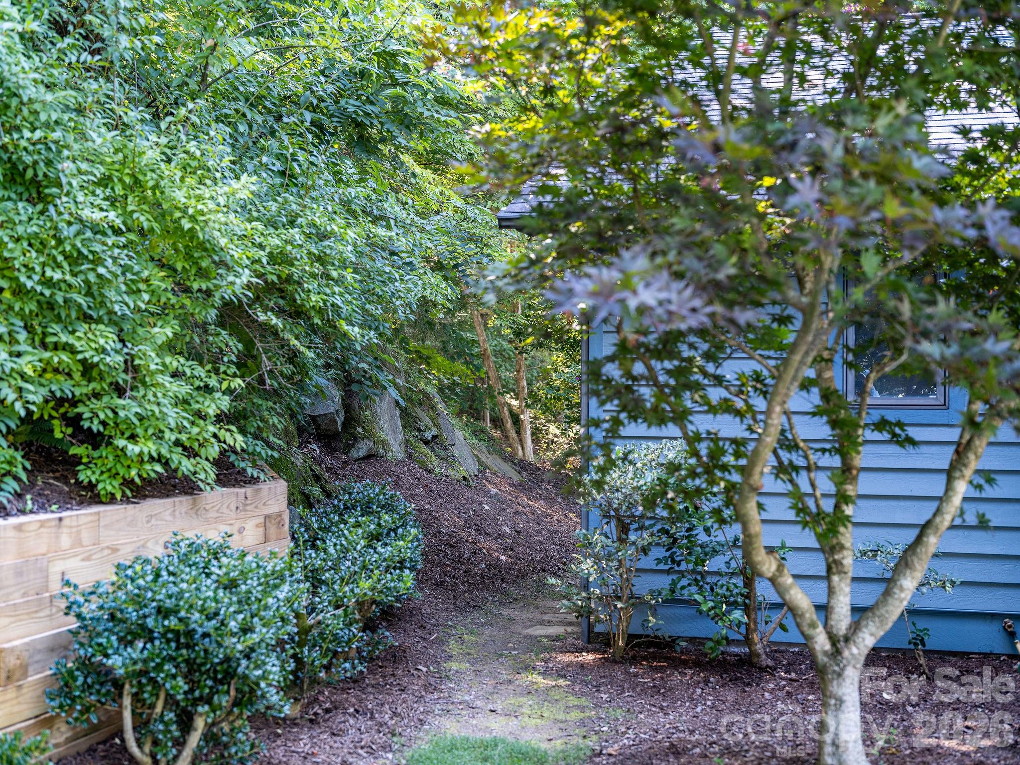 31 Hillcreek Drive — Asheville