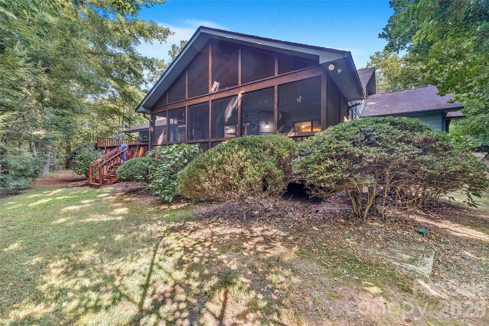 31 Hillcreek Drive — Asheville