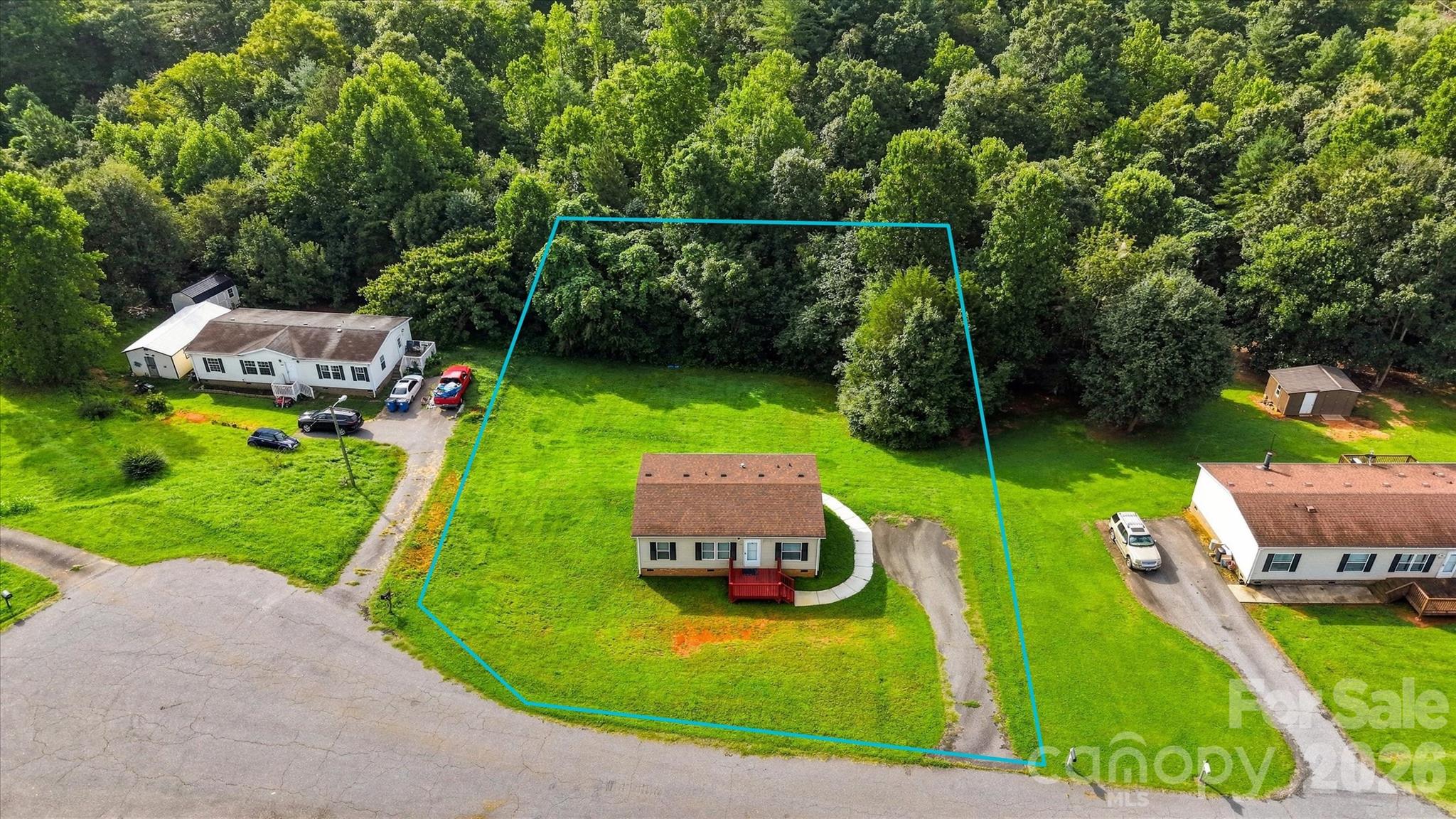 8660 Hollywood Drive — Connelly Springs