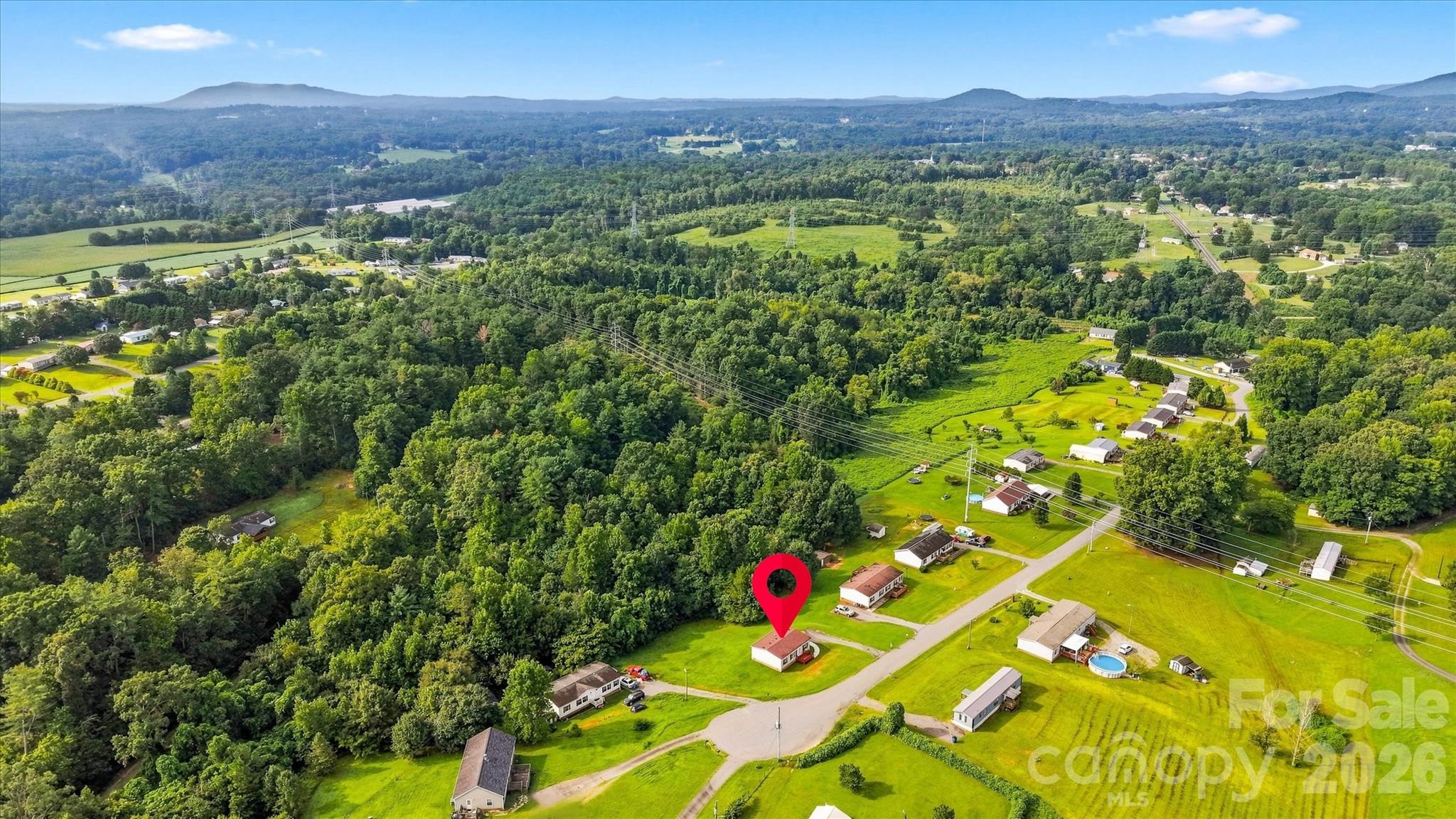8660 Hollywood Drive — Connelly Springs