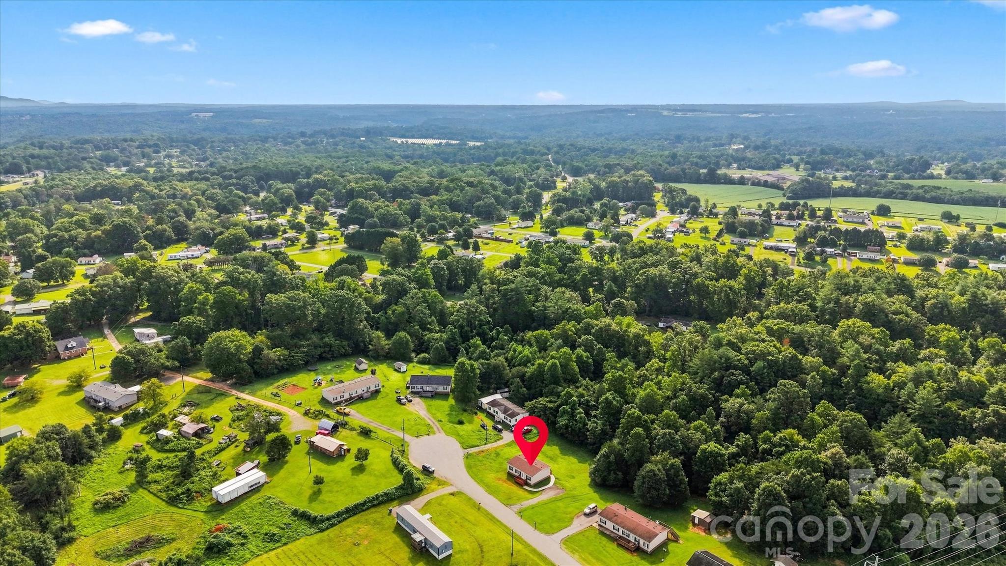 8660 Hollywood Drive — Connelly Springs