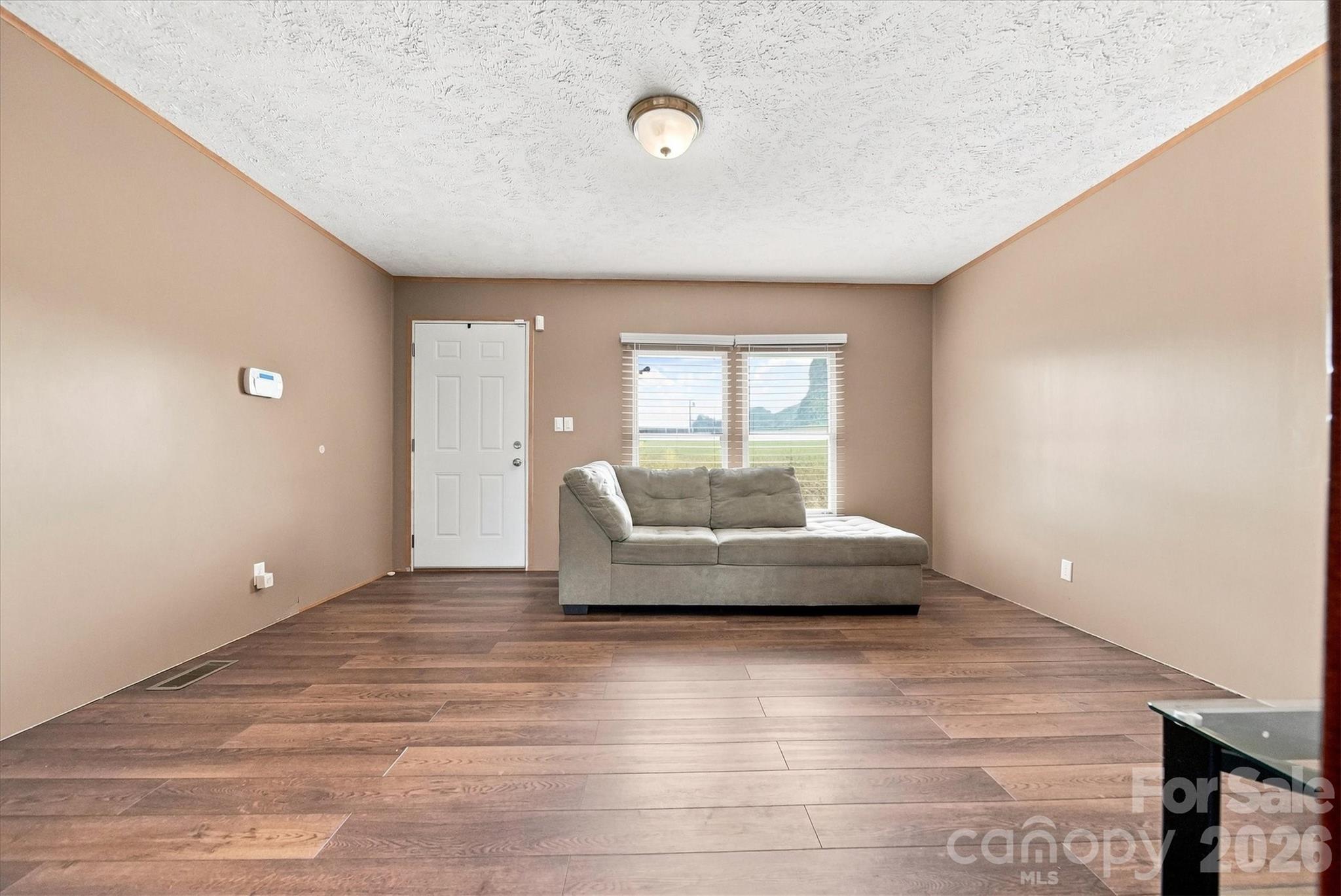 8660 Hollywood Drive — Connelly Springs